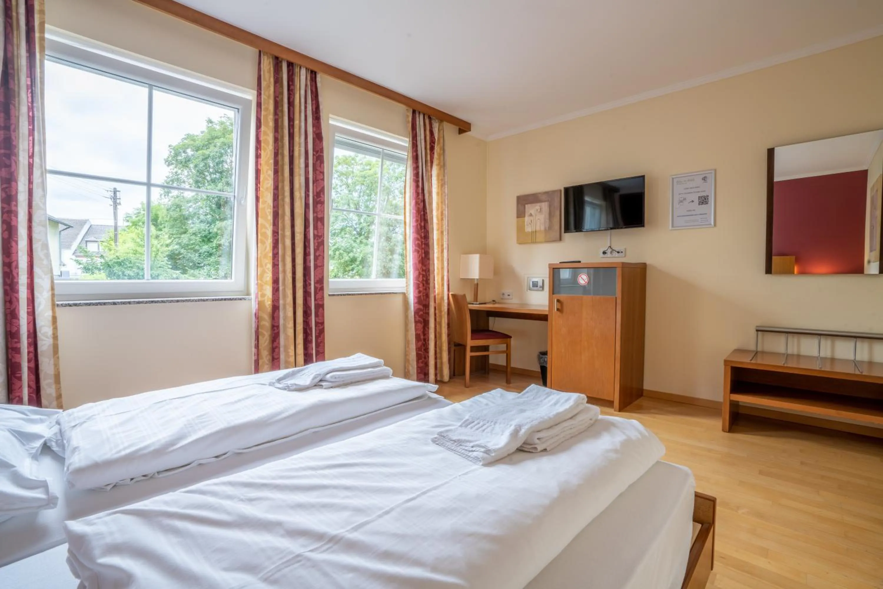 Bed in Mühlengarten by Relax Inn - Self Check In & Free Parking