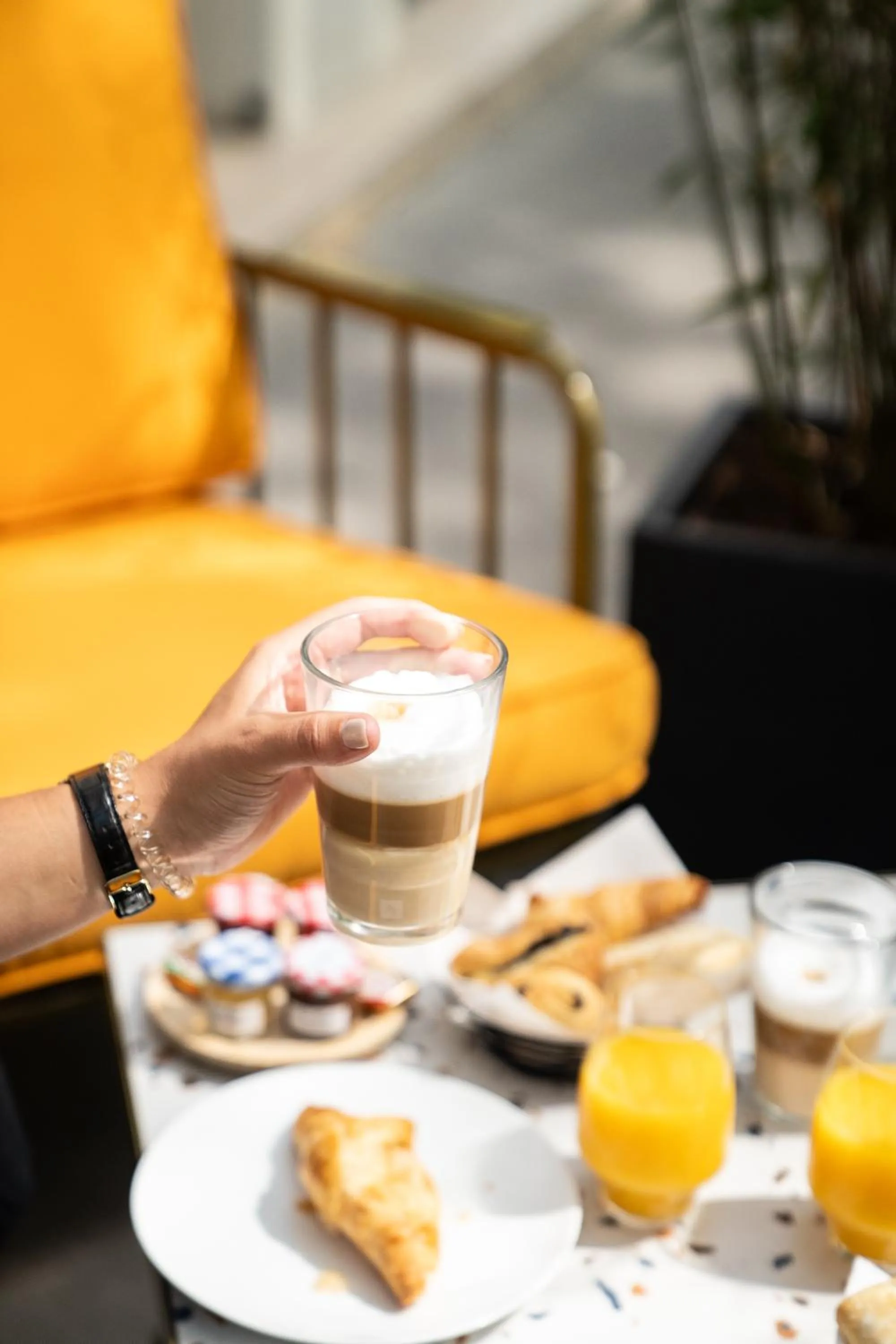 Balcony/Terrace in Graphik Montparnasse