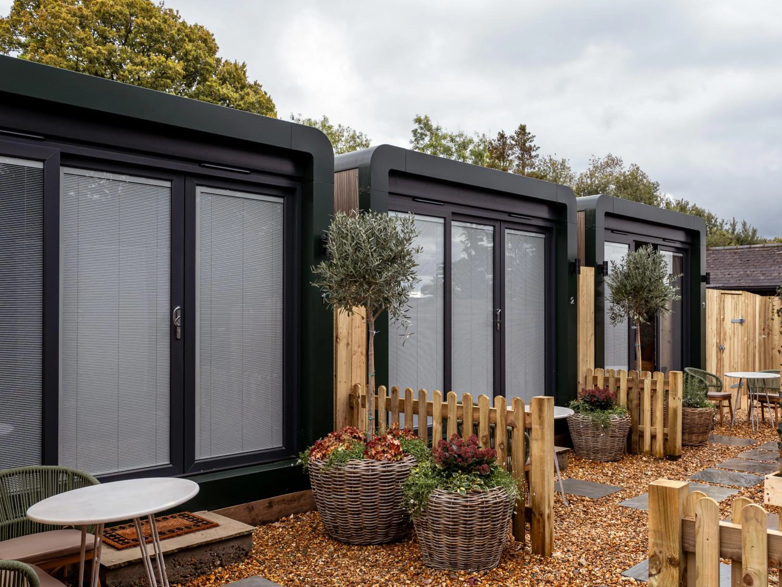 Property building in High Corner Inn