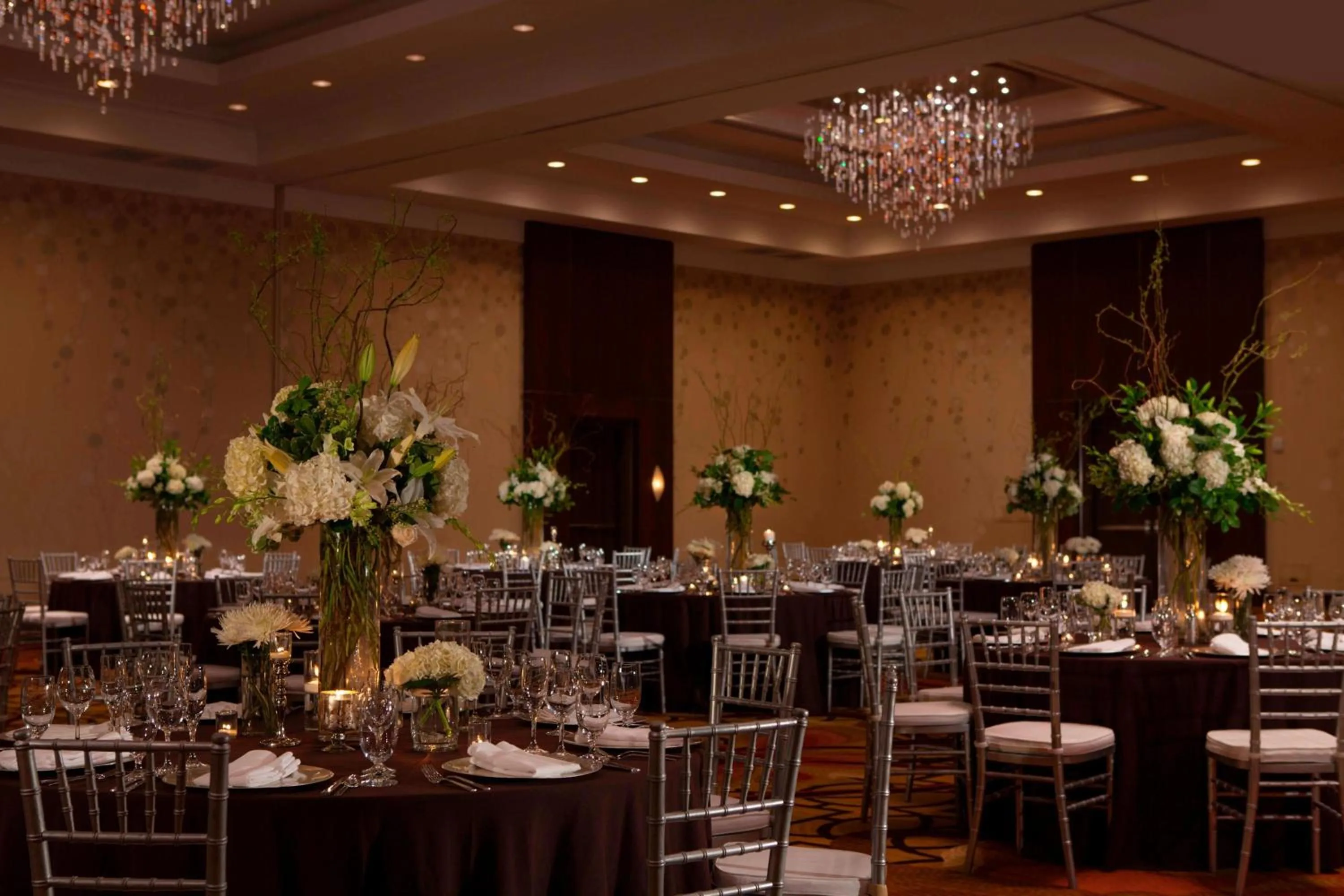 Meeting/conference room in Renaissance Baton Rouge Hotel