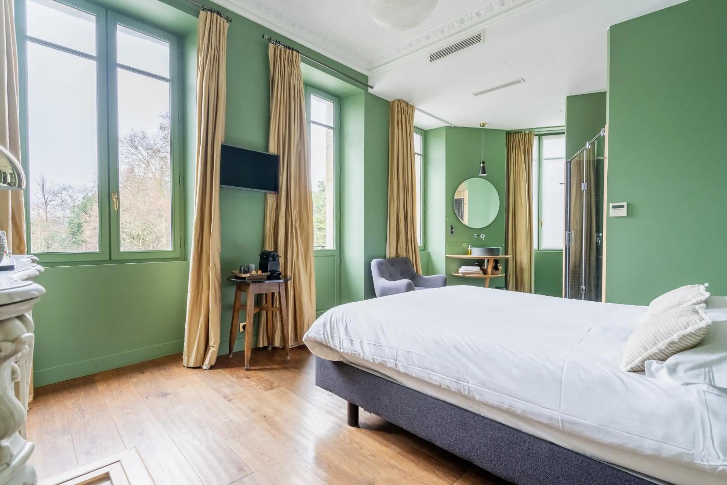 Bedroom, Bed in B&B L'Escapade Bordelaise - Côté Jardin