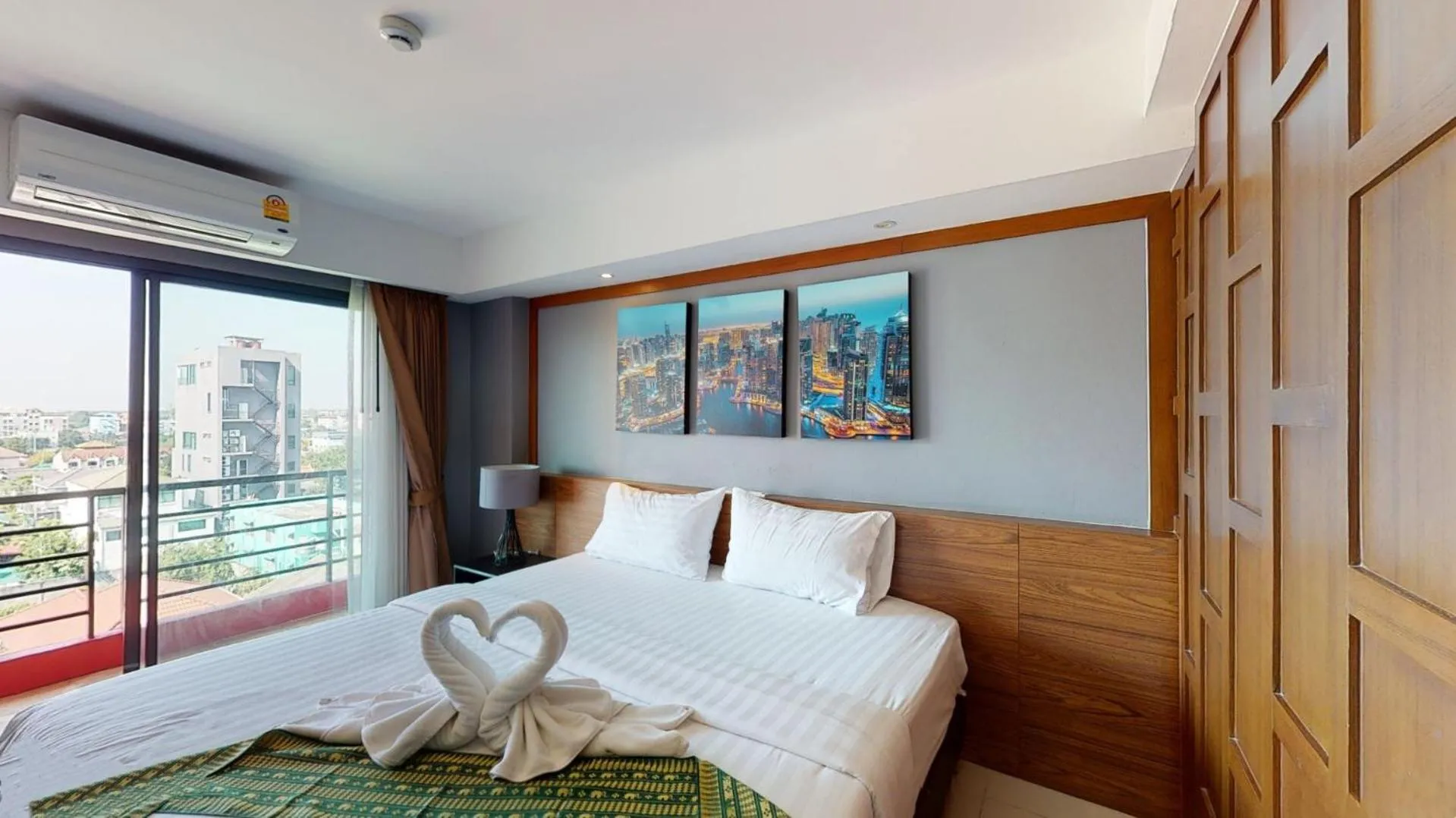 Bed in PP@Hotel Rangsit