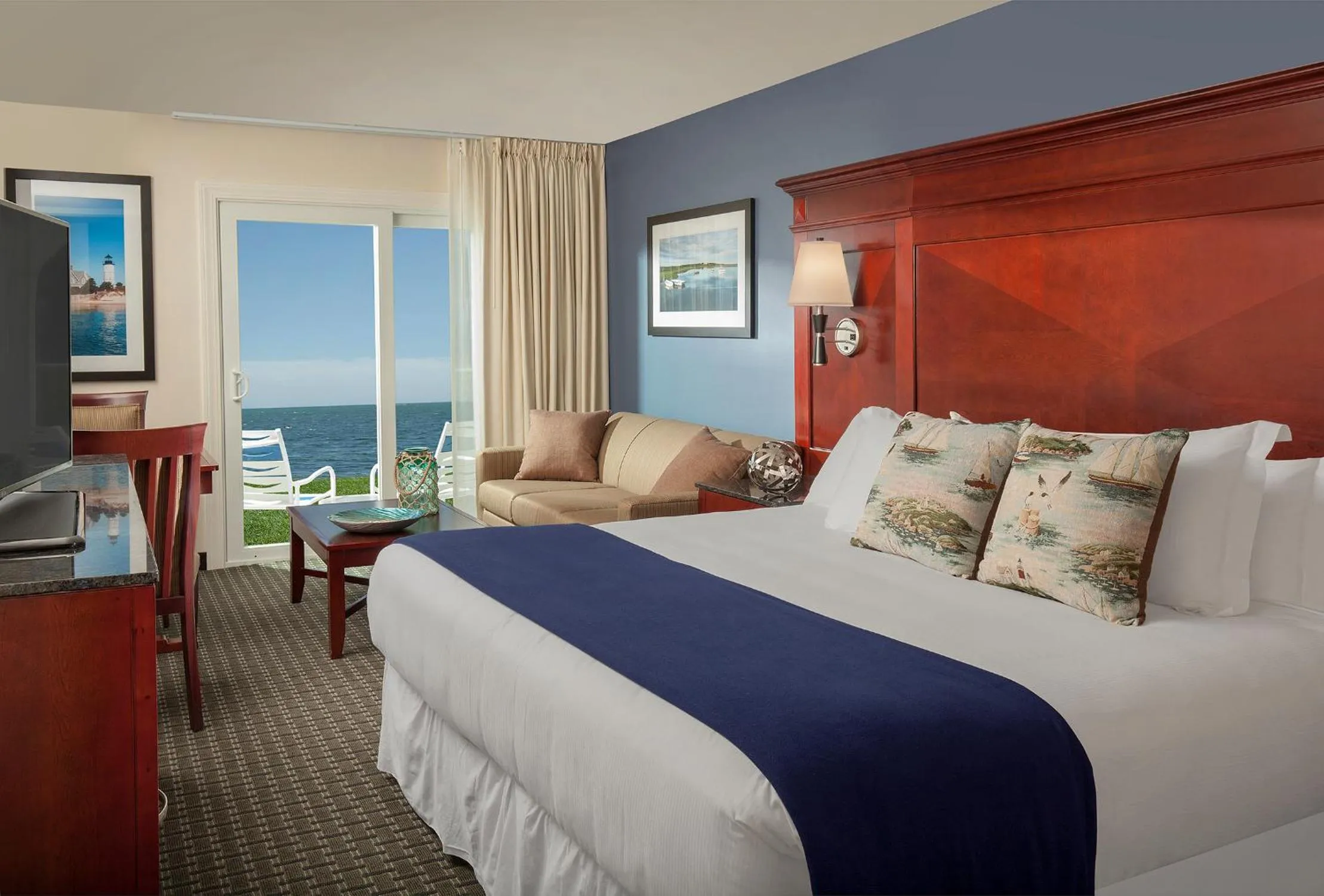 Photo of the whole room in Ocean Mist Hotel