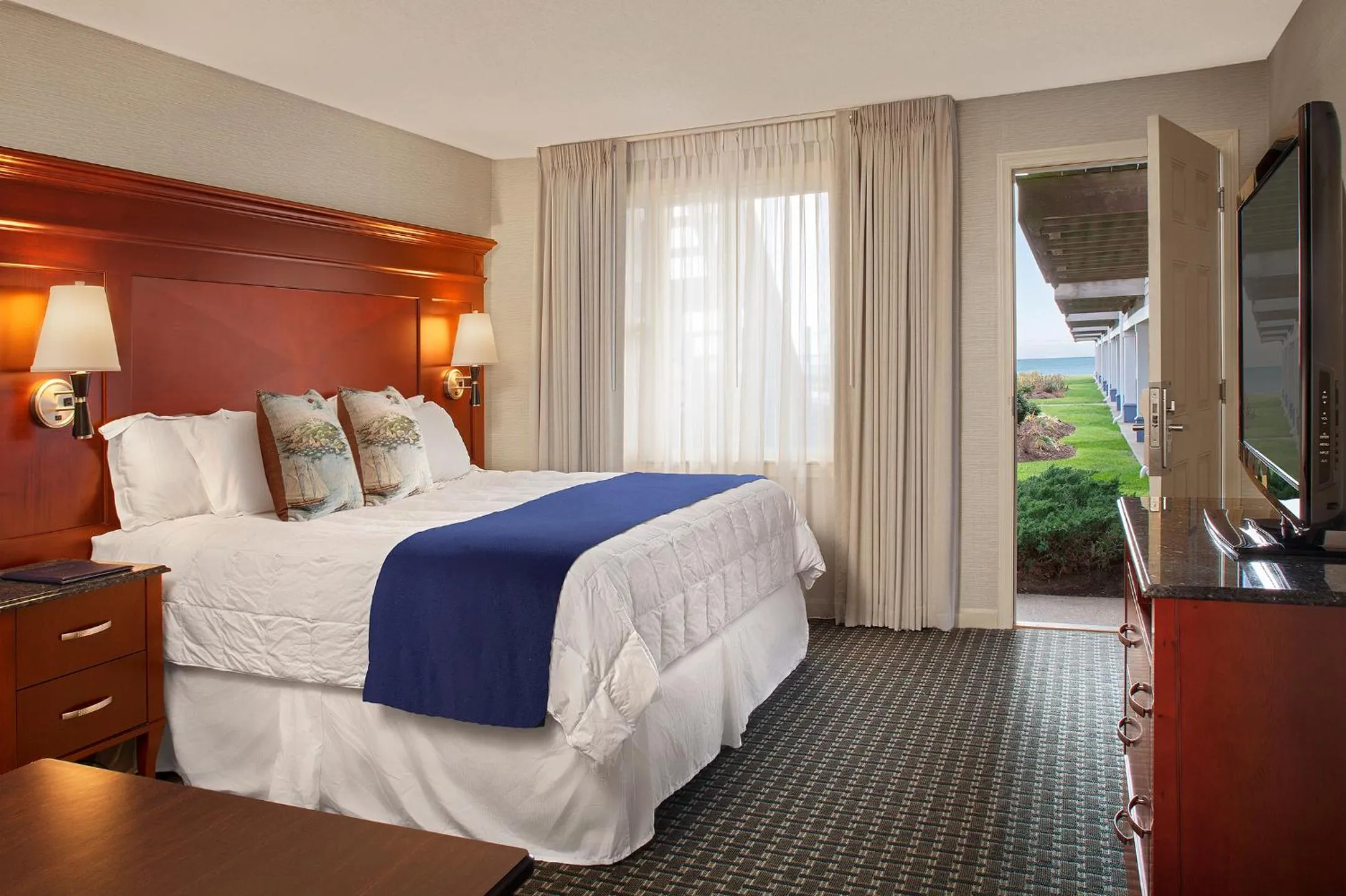 Photo of the whole room in Ocean Mist Hotel