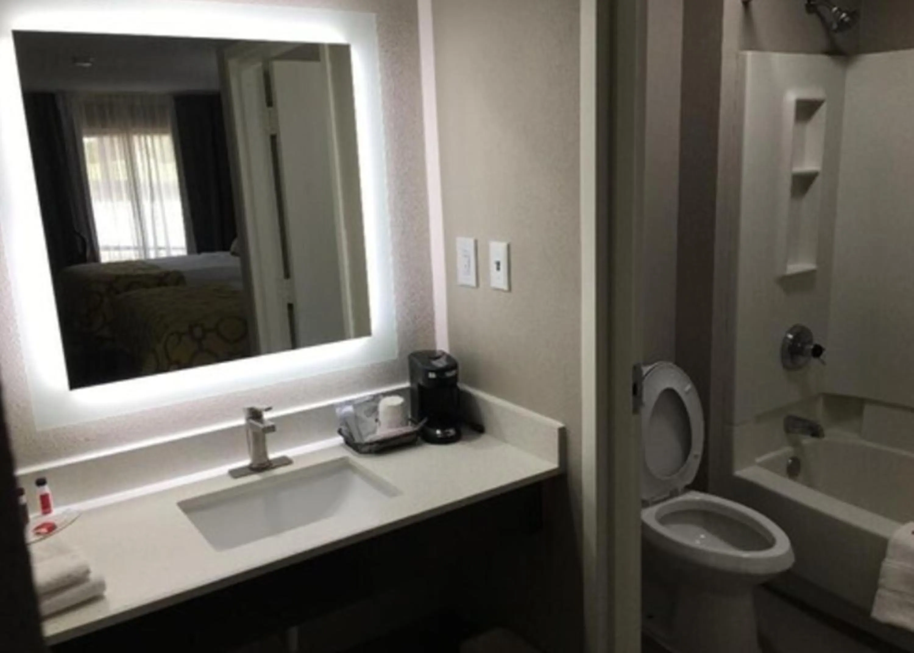 Baymont by Wyndham Topeka