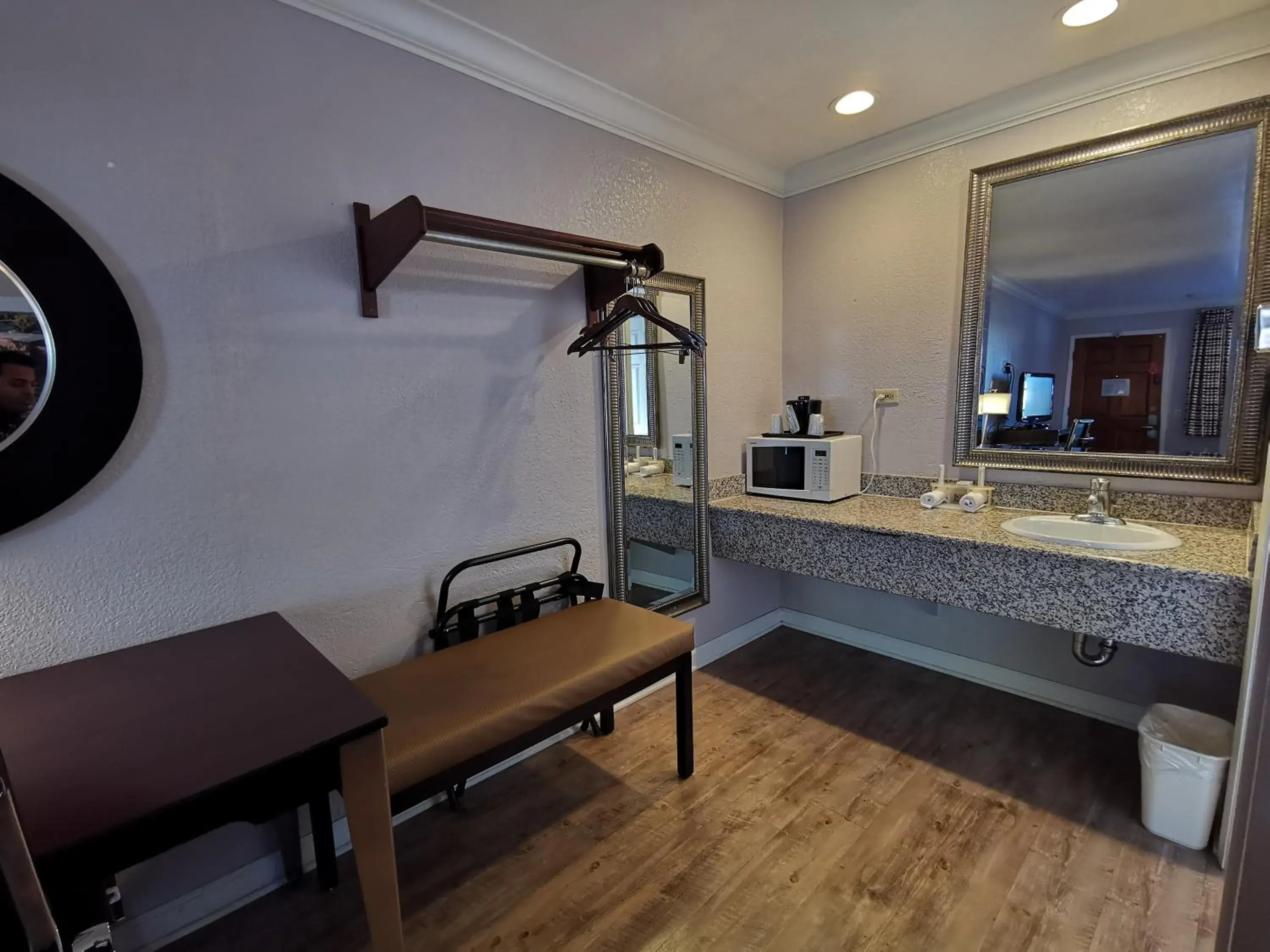 Standard Single Room - single occupancy in Journey Inn Standard Single Room - single occupancy in Journey Inn