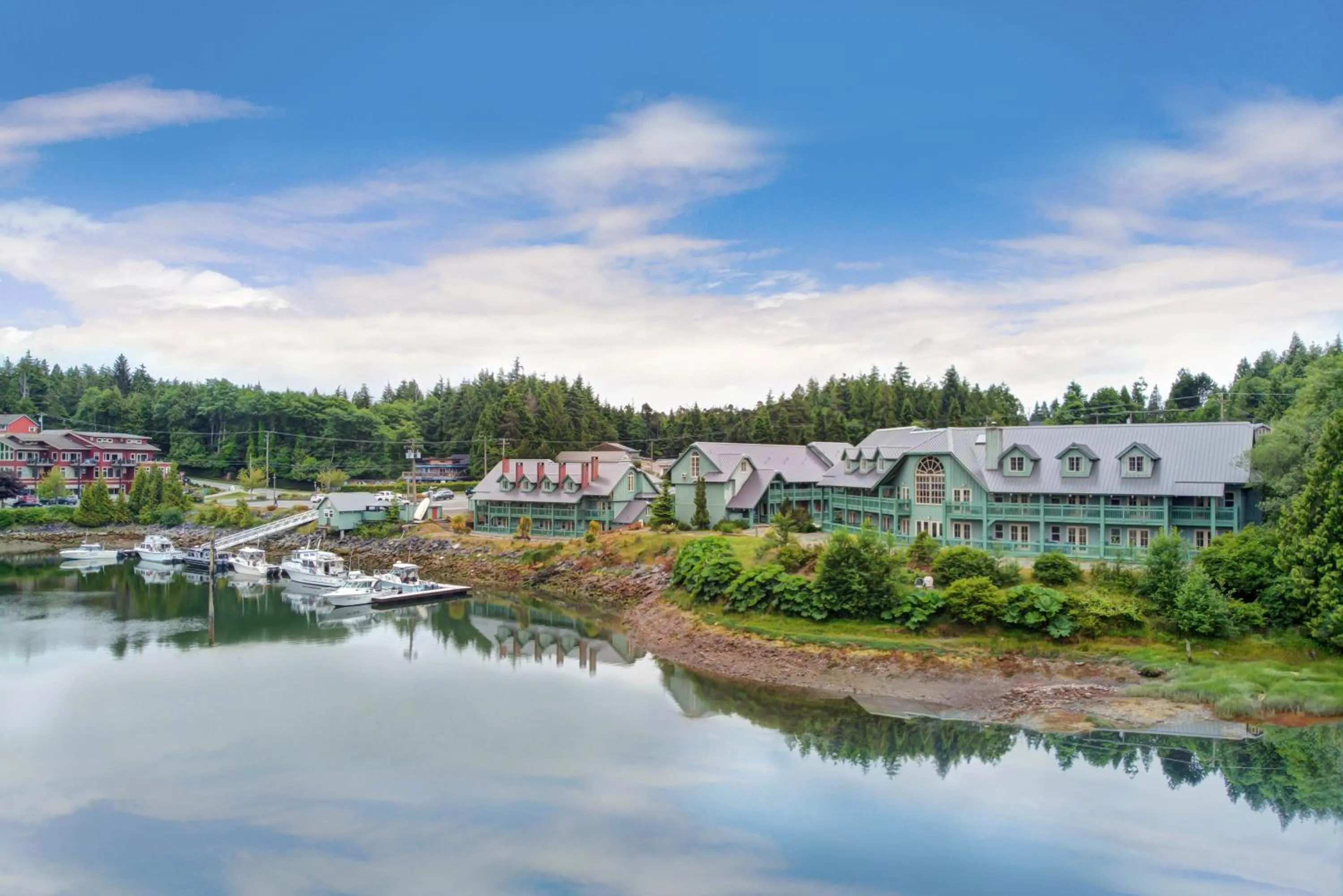 Property building in Canadian Princess Lodge & Marina