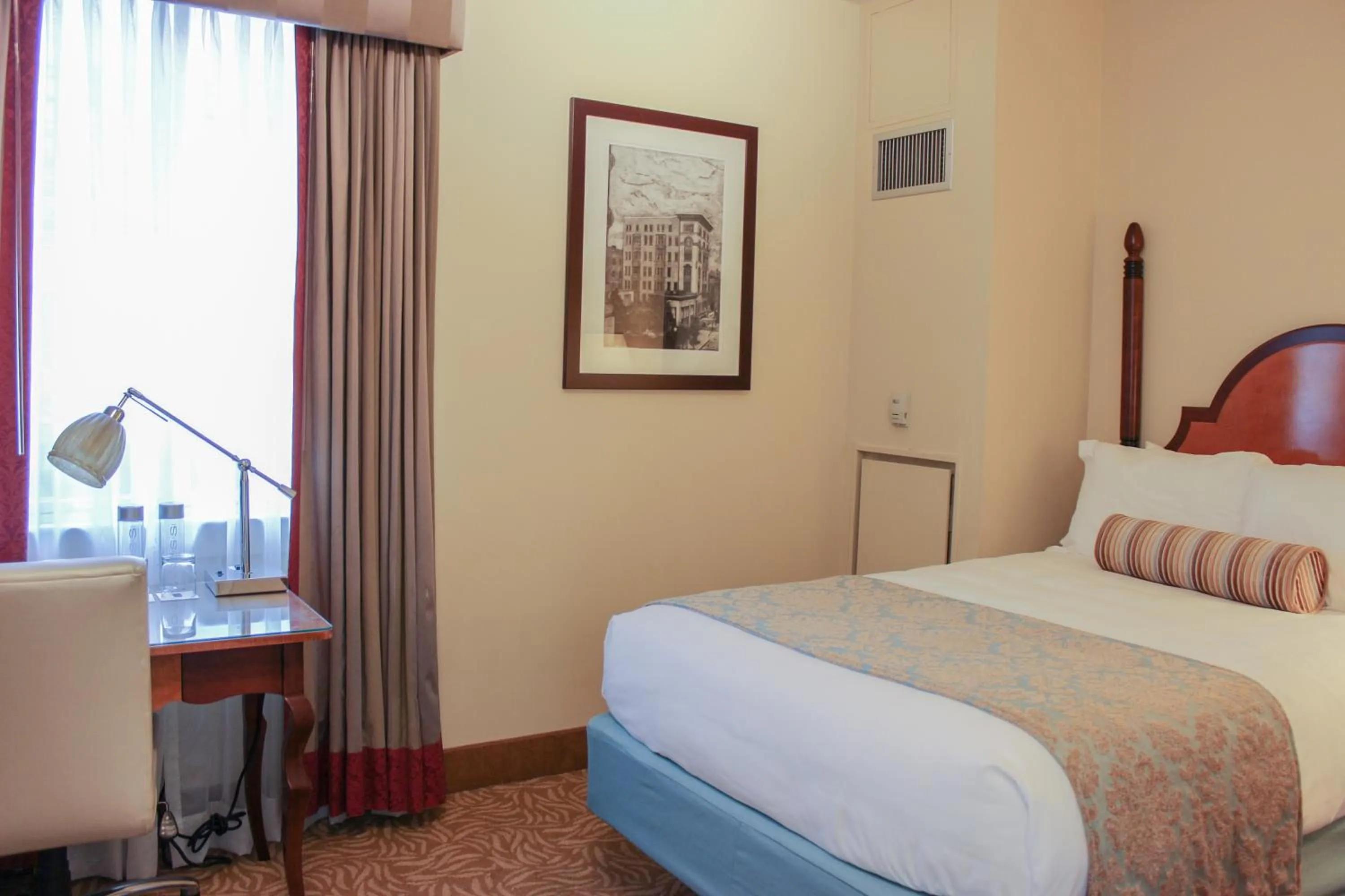 Bed in Hotel Providence