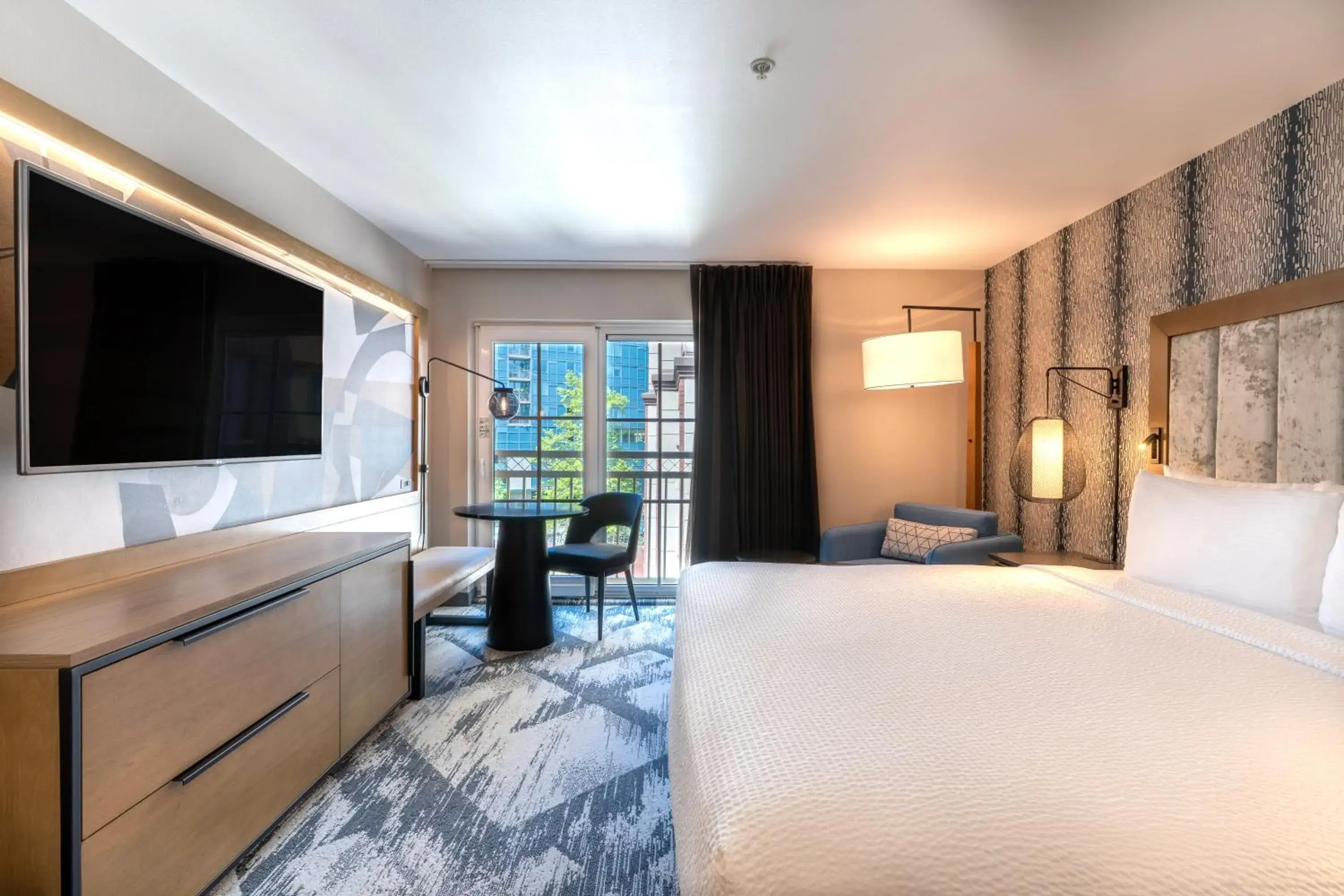 King Room in Silver Cloud Hotel - Seattle Broadway King Room in Silver Cloud Hotel - Seattle Broadway