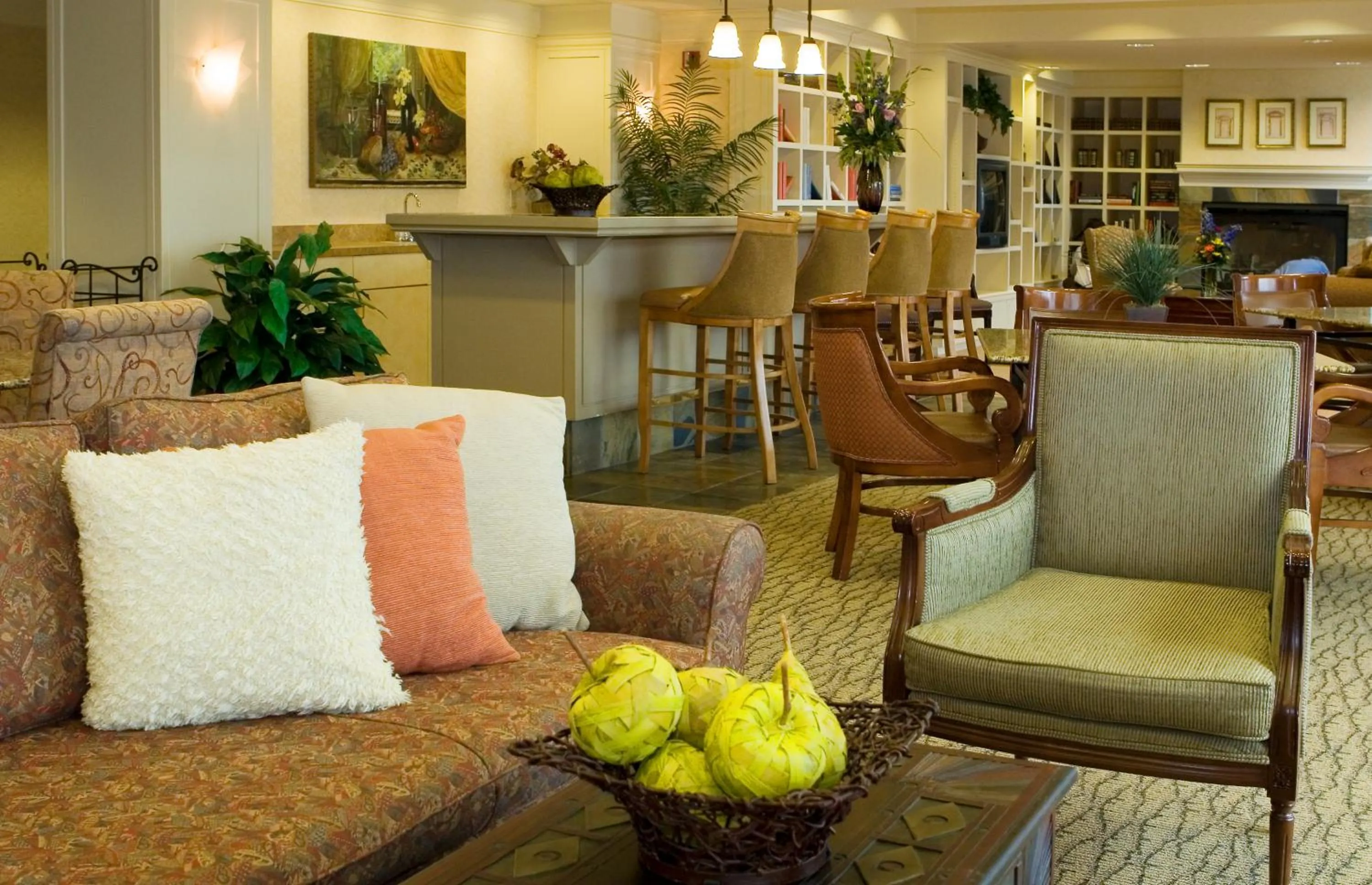 Communal lounge/ TV room in Silver Cloud Hotel - Seattle Lake Union