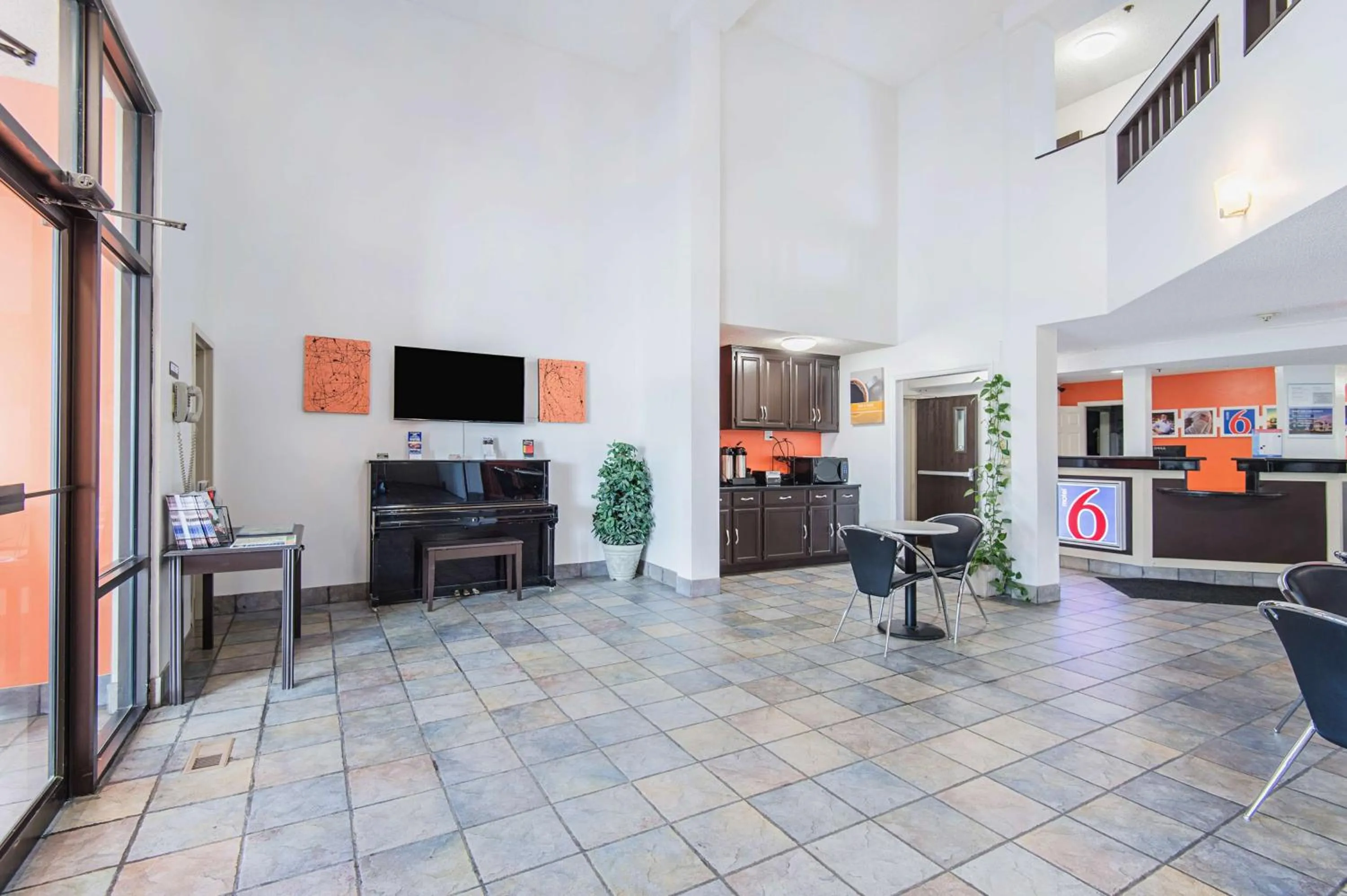 Lobby or reception in Motel 6-Lawrence, KS