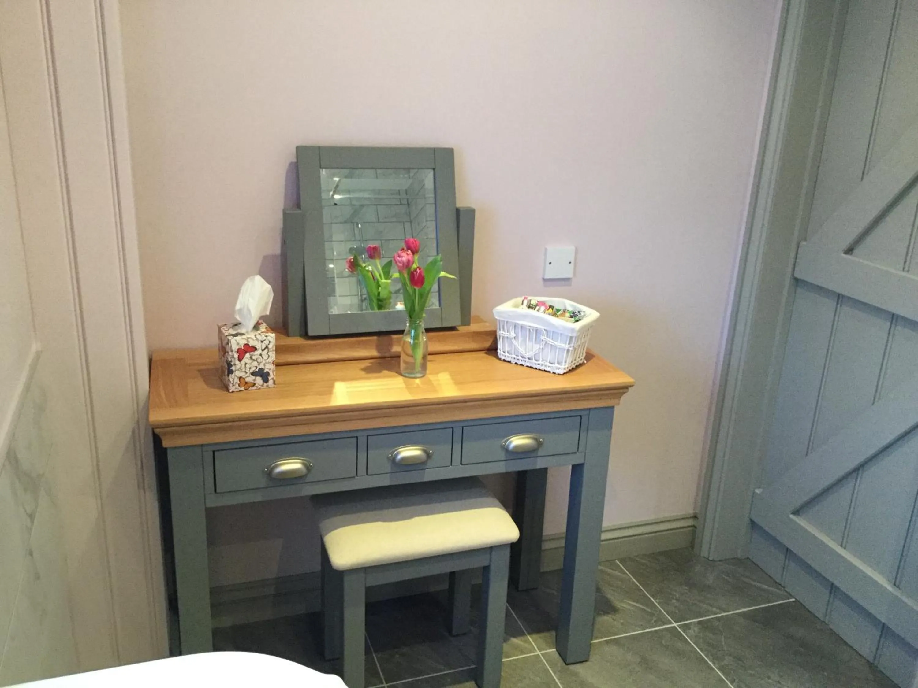 Storws Y Gorlan Shepherd's Hut