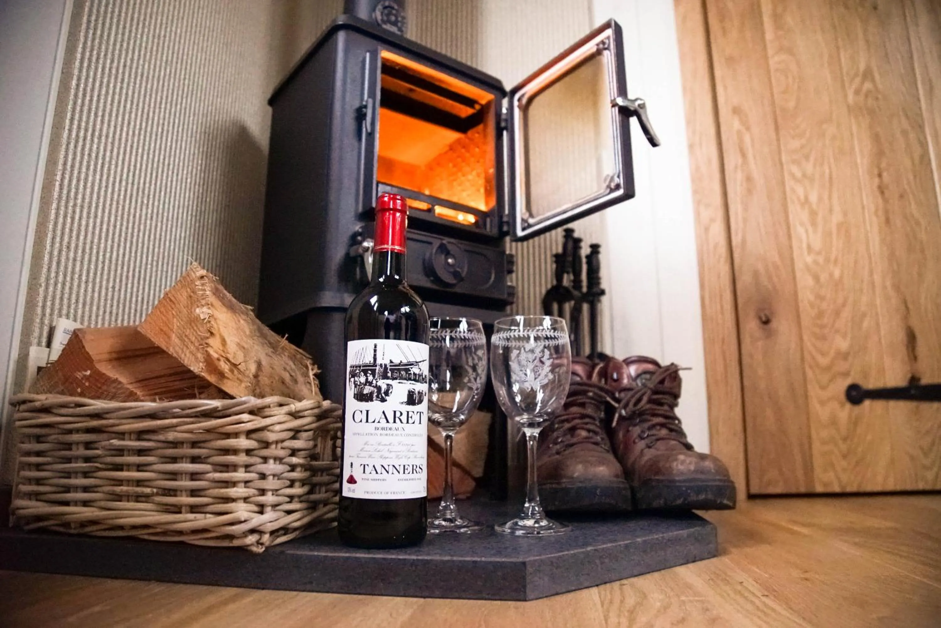 Property building in Storws Y Gorlan Shepherd's Hut