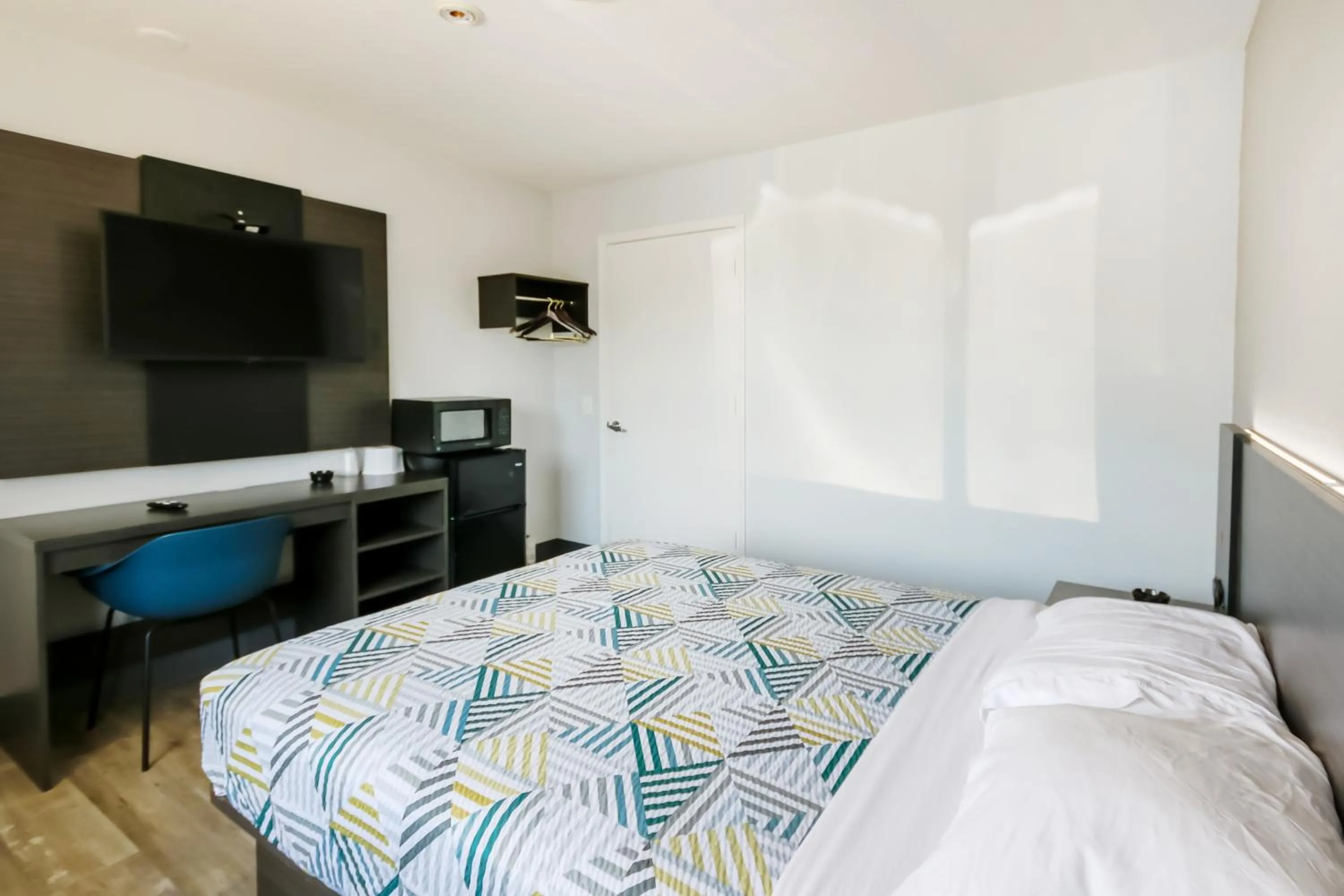 Bedroom, Bed in Home 6 by Townhouse Topeka KS I 70