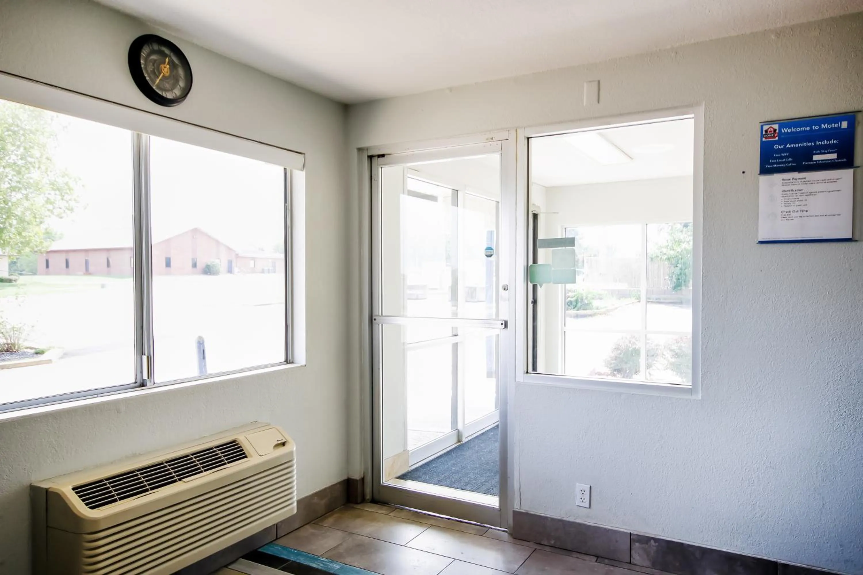 Lobby or reception in Home 6 by Townhouse Topeka KS I 70