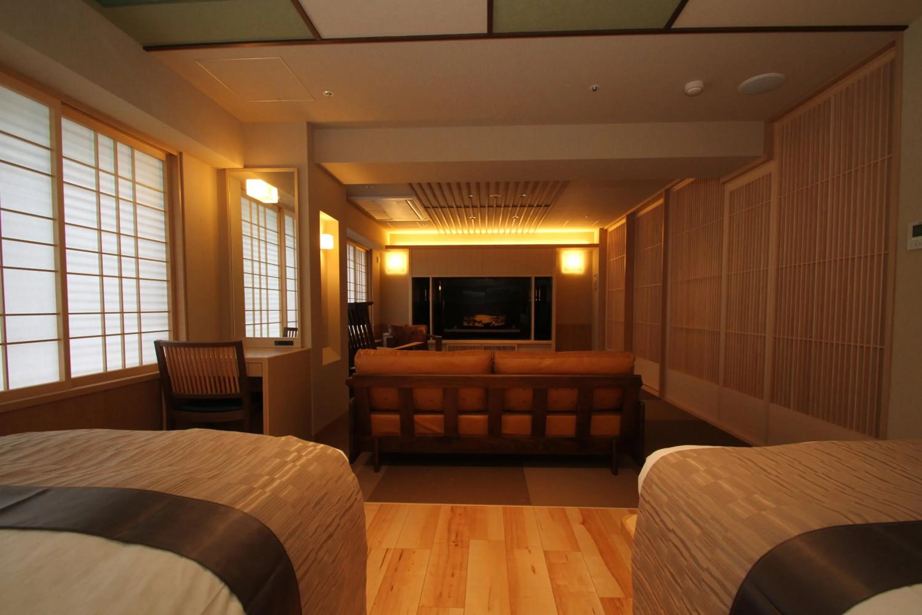 Photo of the whole room, Bed in Akan Yuku no Sato Tsuruga