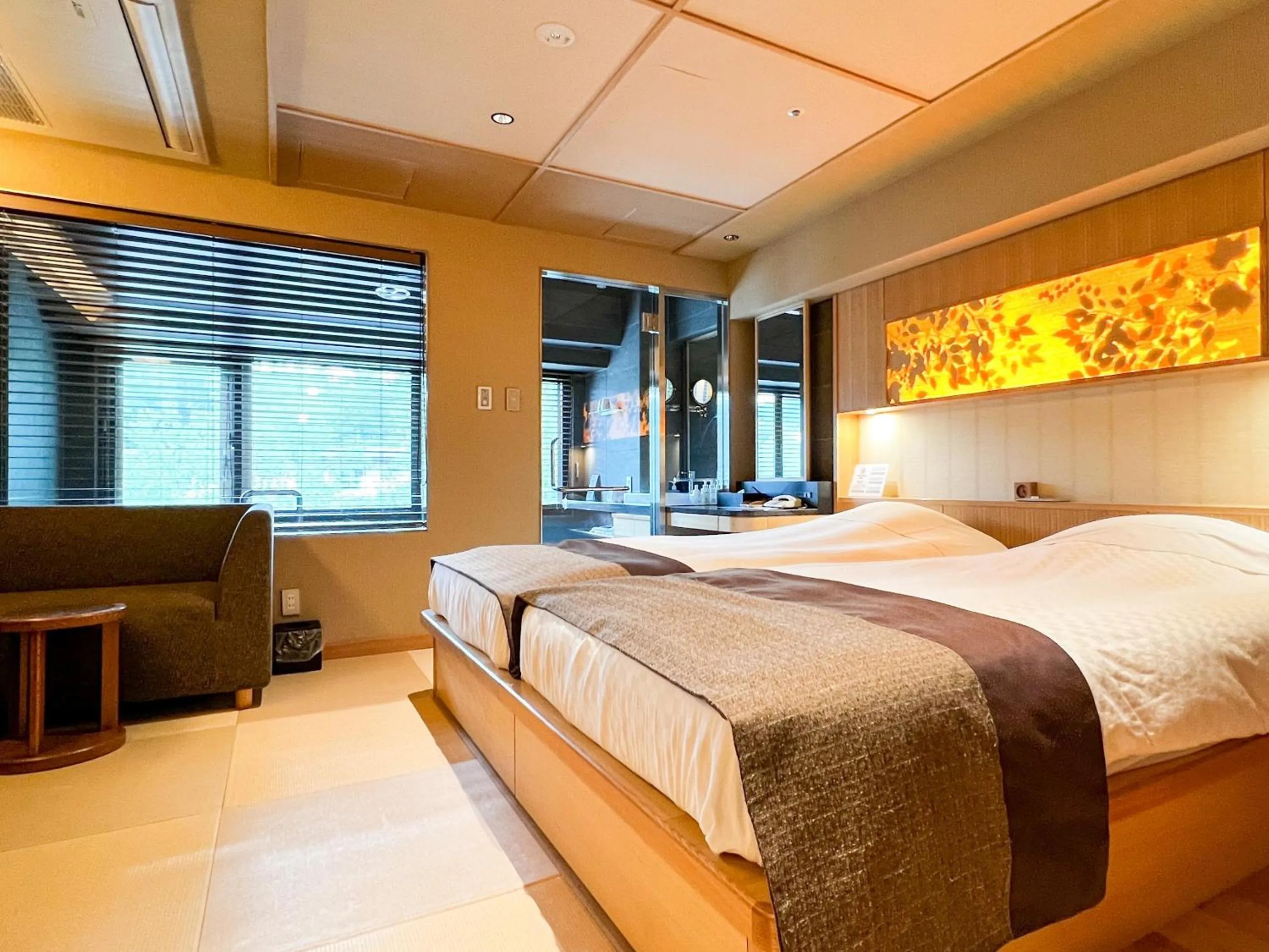 Photo of the whole room, Bed in Akan Yuku no Sato Tsuruga