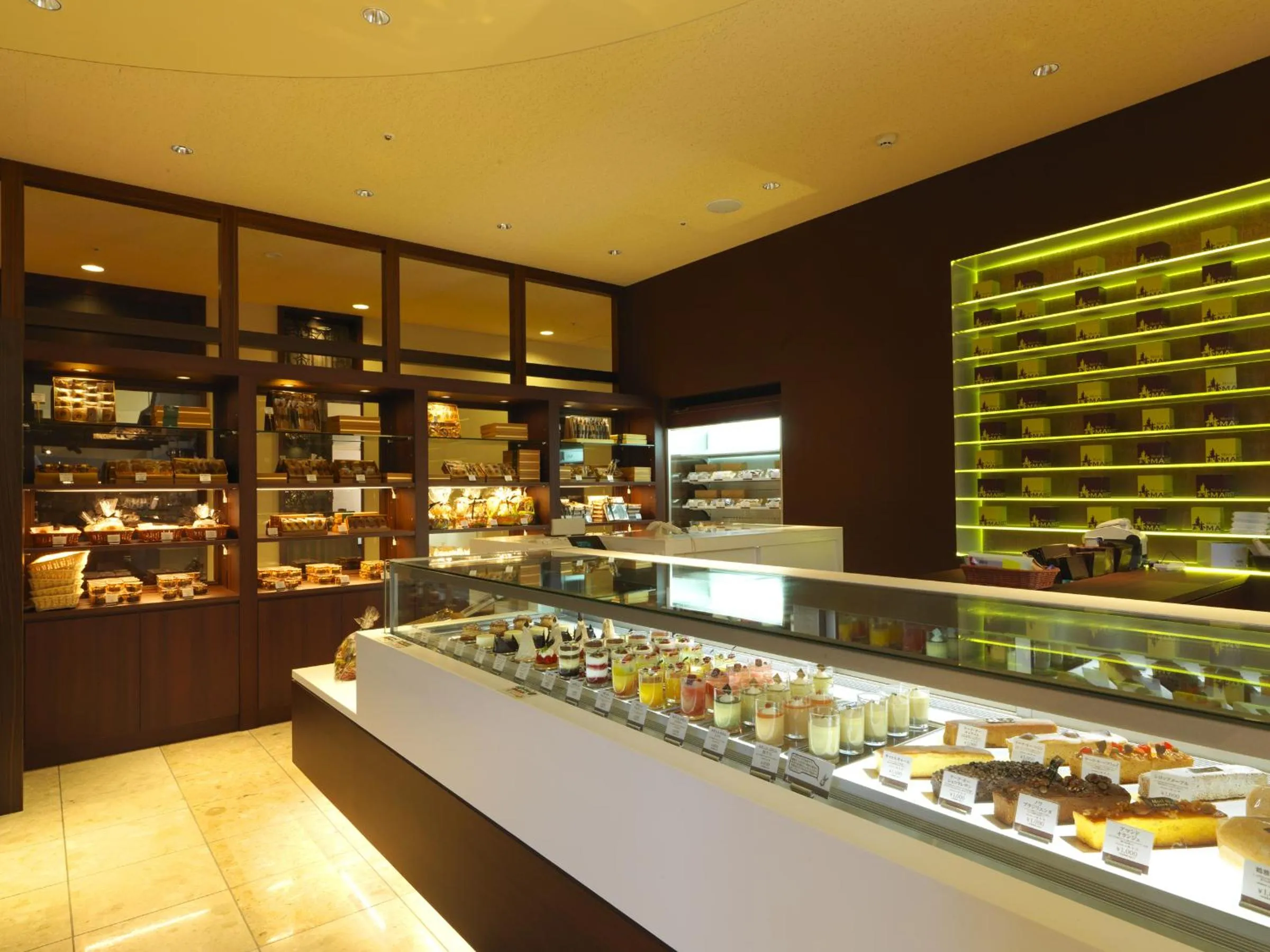 On-site shops in Jozankei Tsuruga Resort Spa Mori no Uta