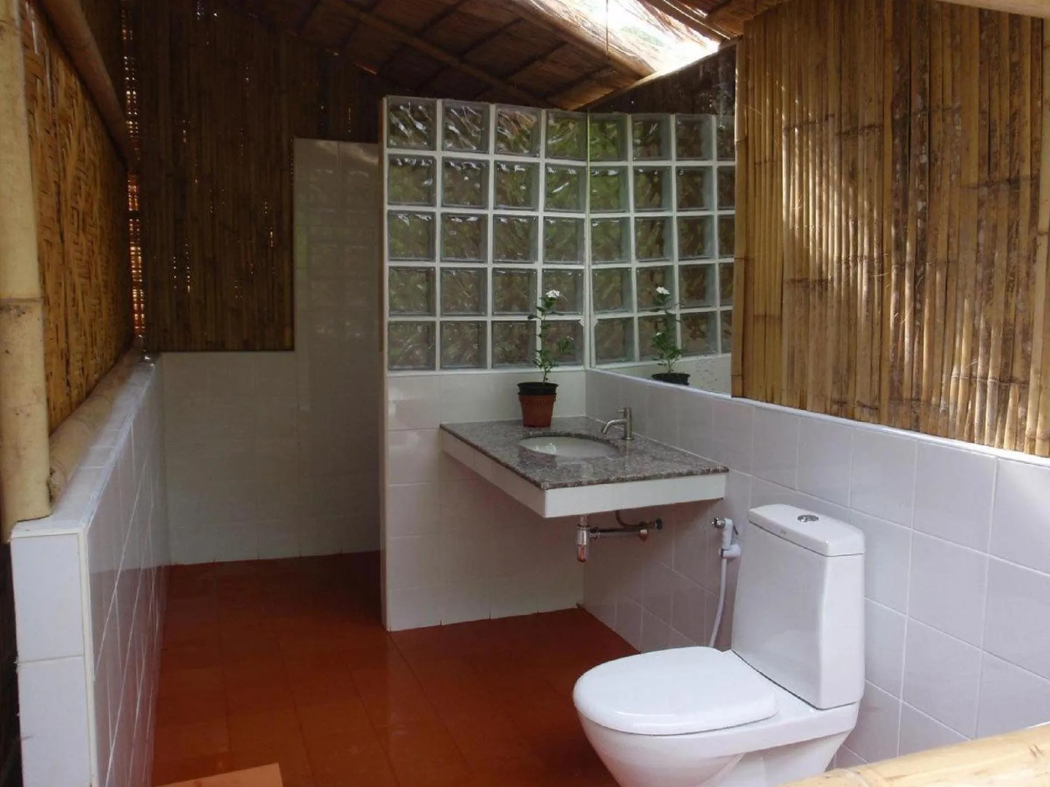 Bathroom in Green View Beach Resort