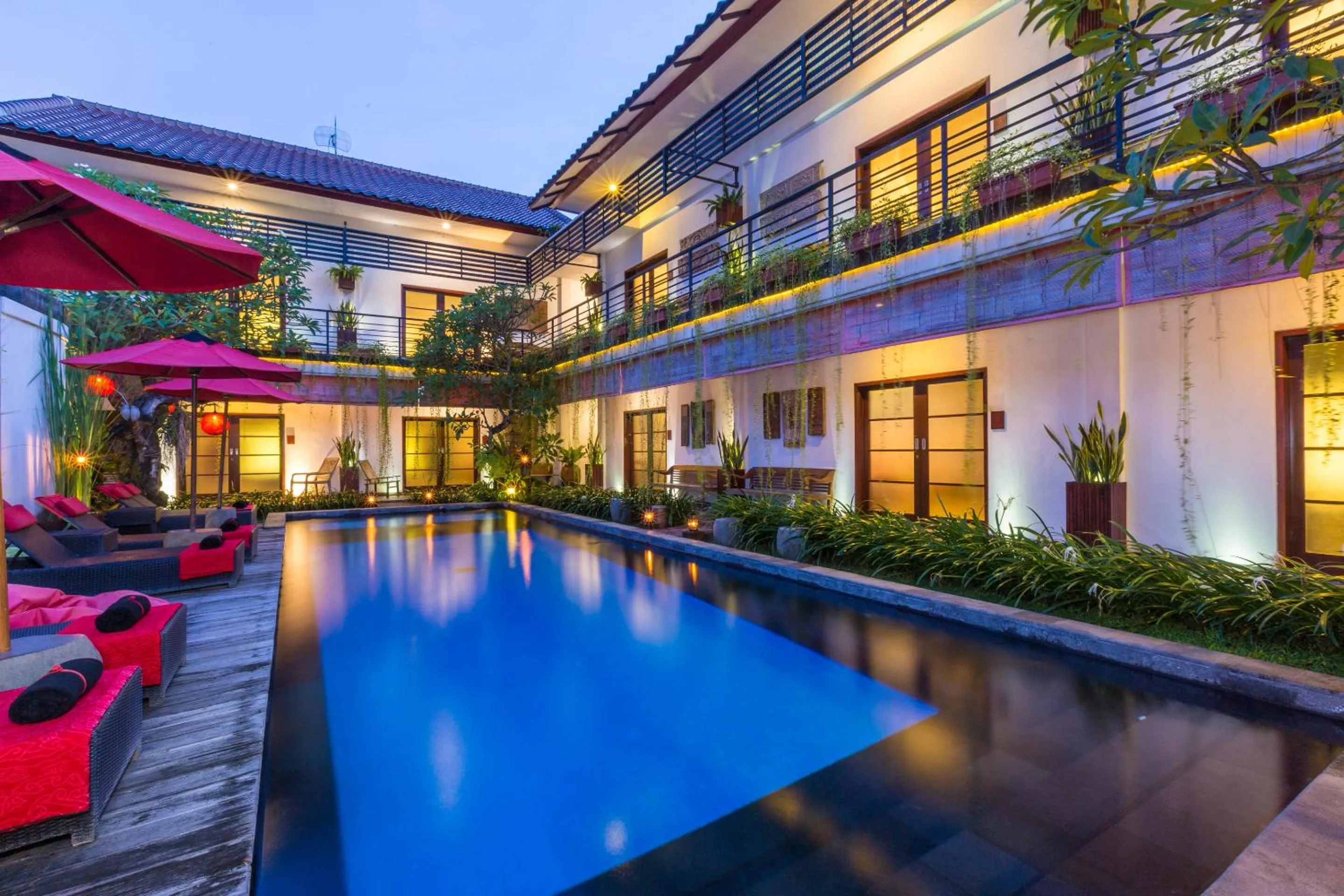 Night in Kamar Kamar Boutique Hotel