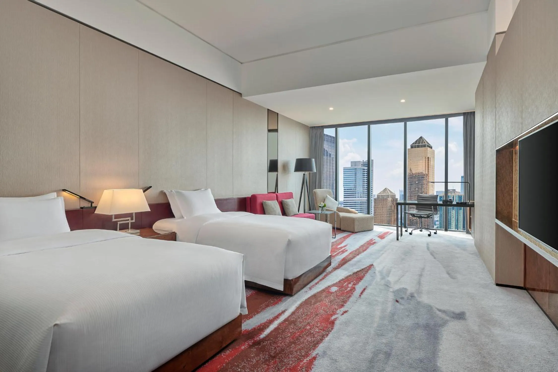 Bed in Hilton Guangzhou Tianhe