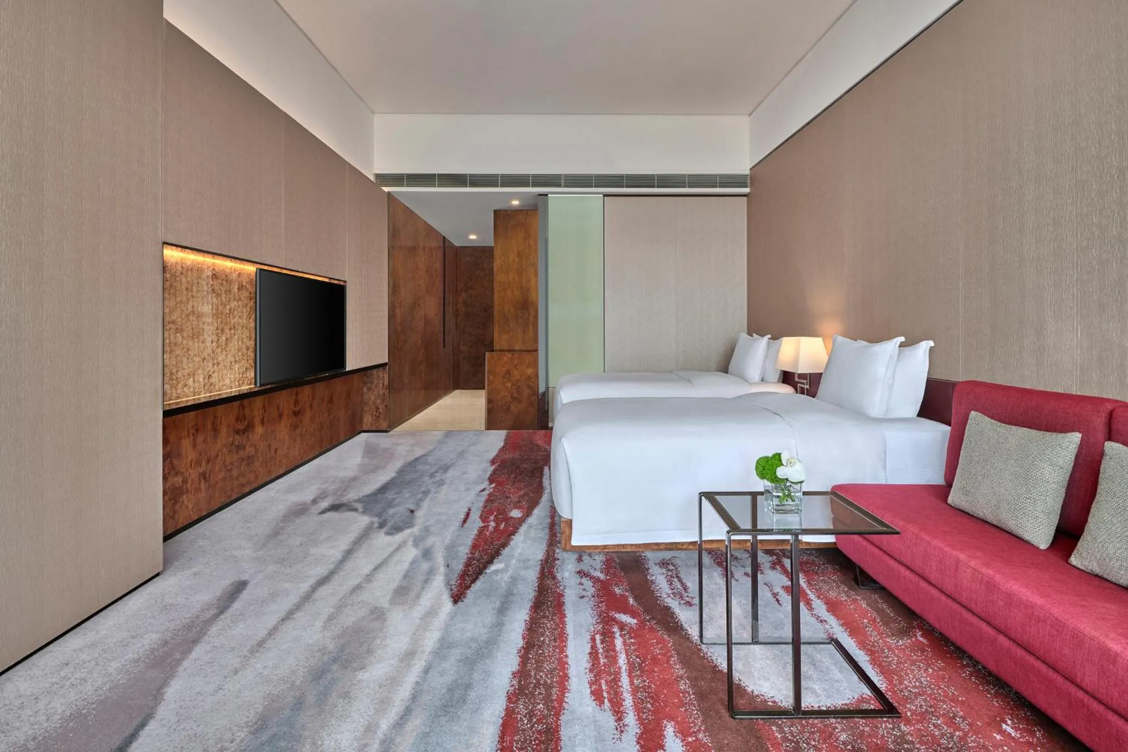 Bed in Hilton Guangzhou Tianhe