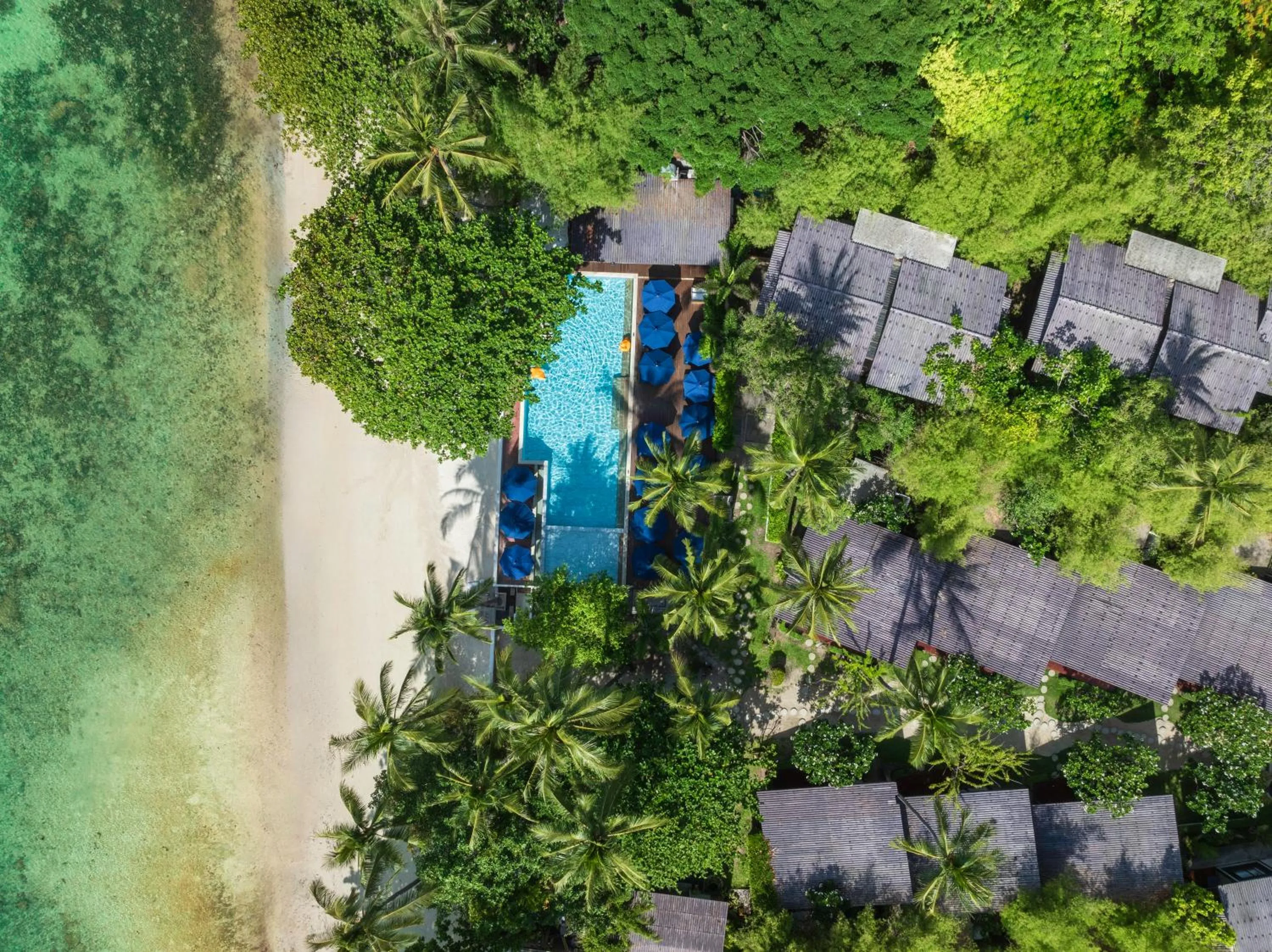 Property building in Homm Chura Samui