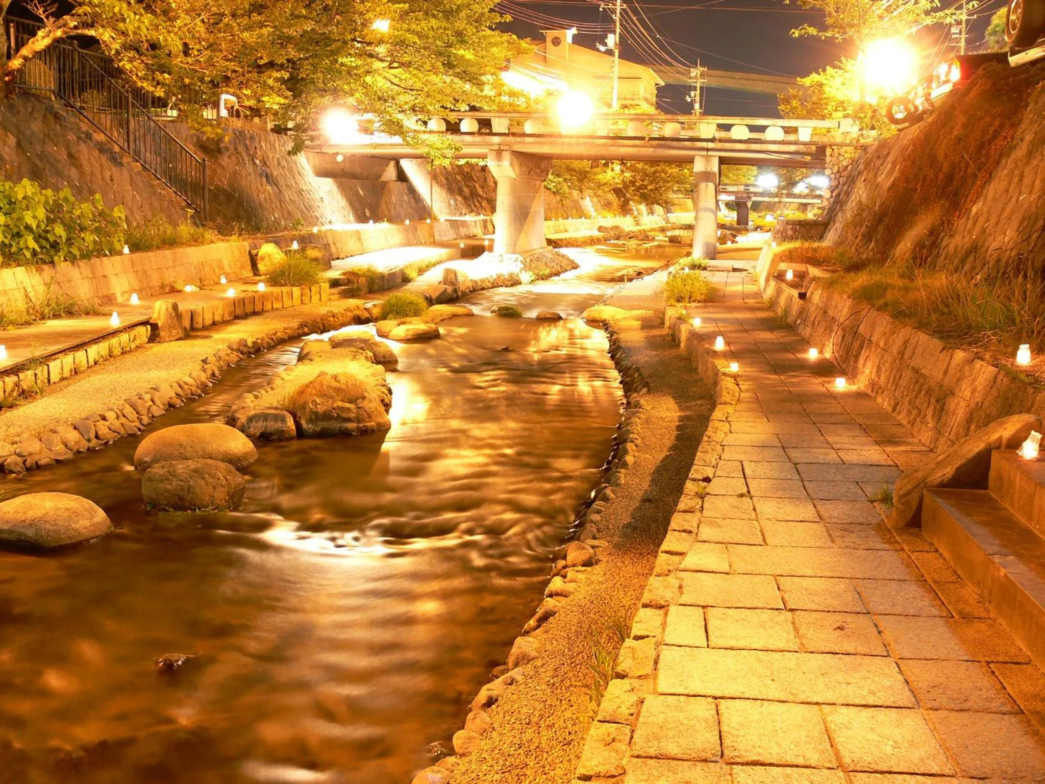 Nearby landmark in Hoseikan