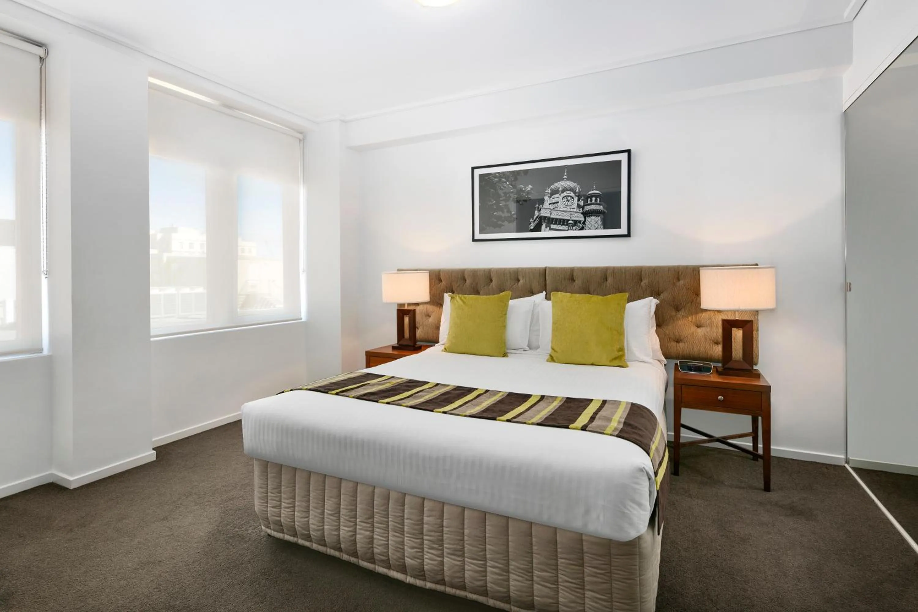 Bedroom, Bed in Quest Jolimont