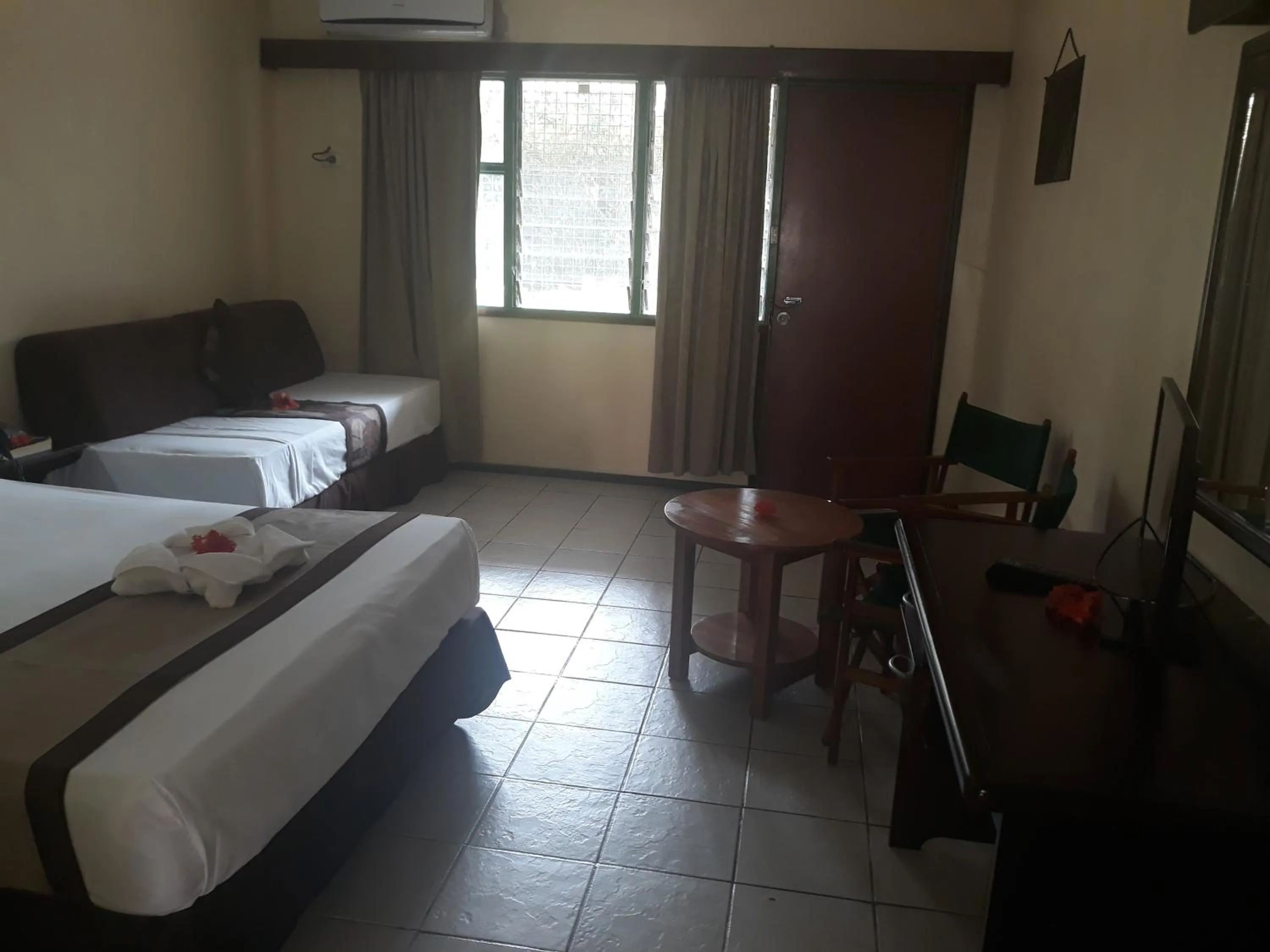 TV and multimedia, Bed in Grand Eastern Hotel