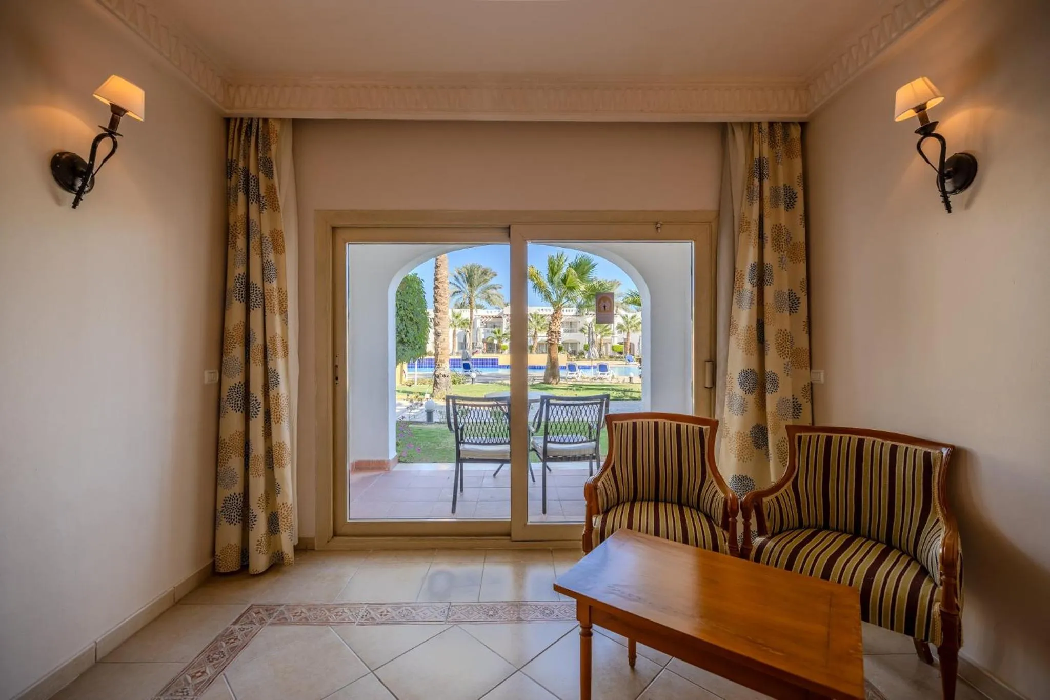 Photo of the whole room in Continental Plaza Beach Resort