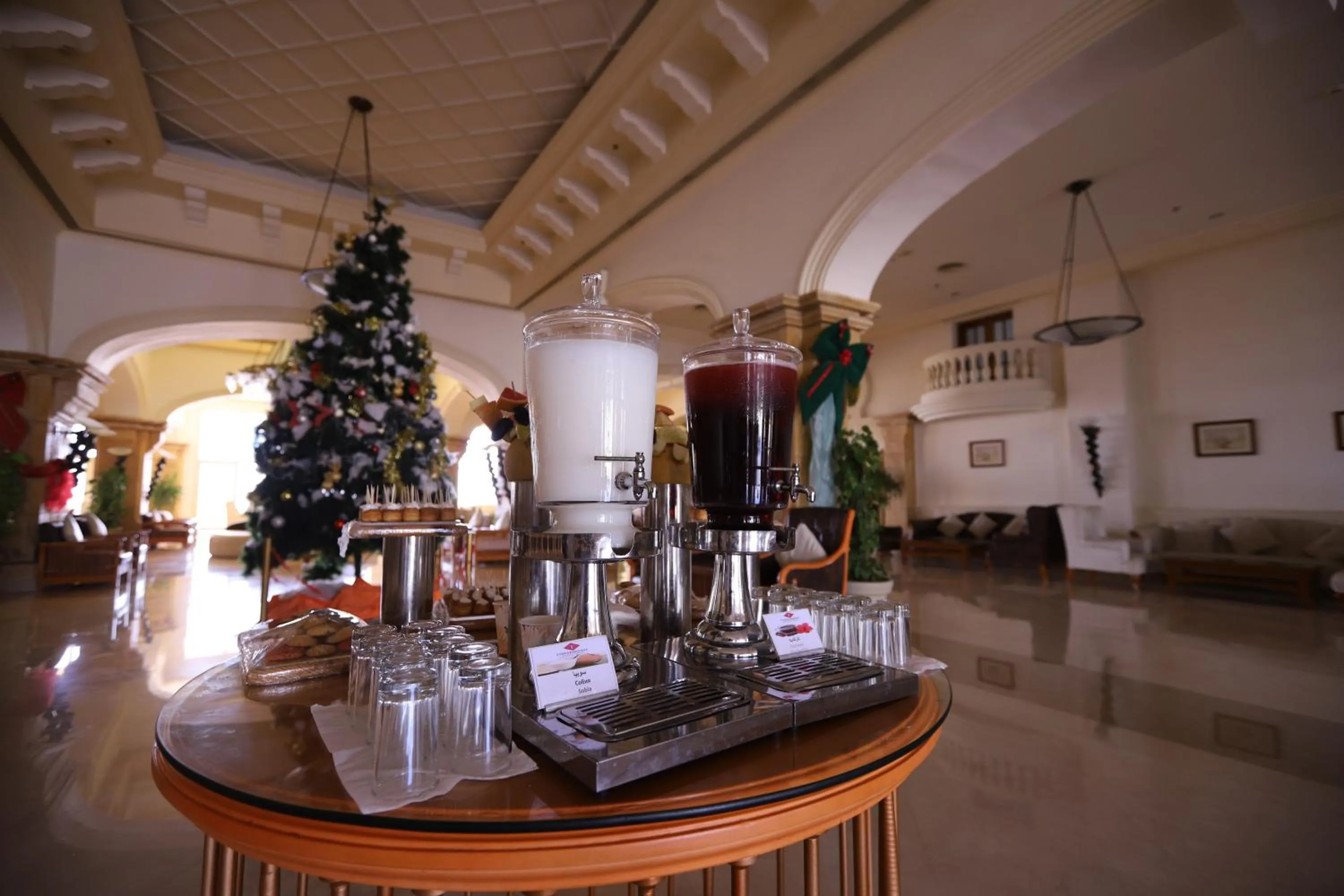 Food and drinks in Continental Plaza Beach Resort