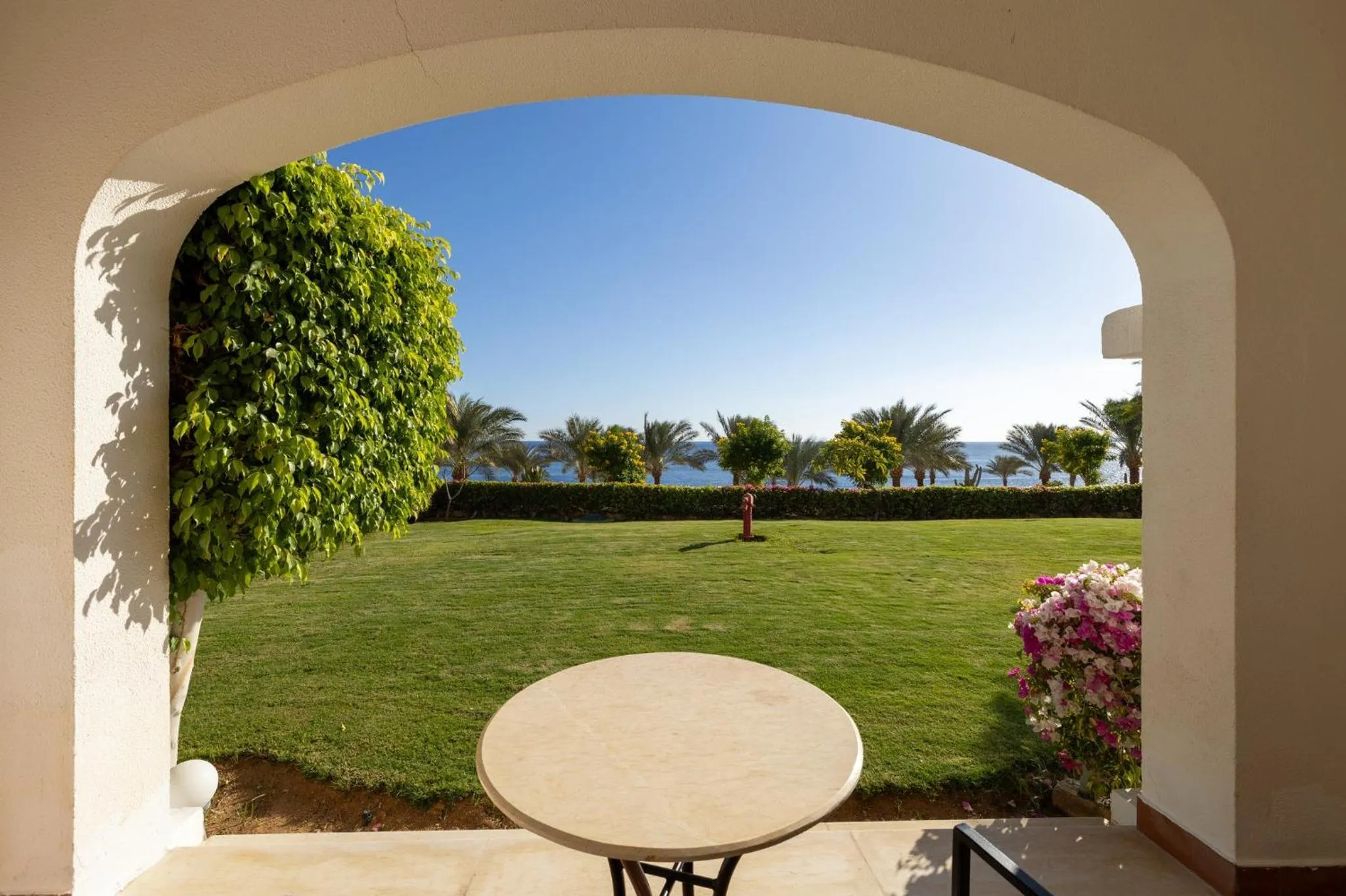 Photo of the whole room in Continental Plaza Beach Resort