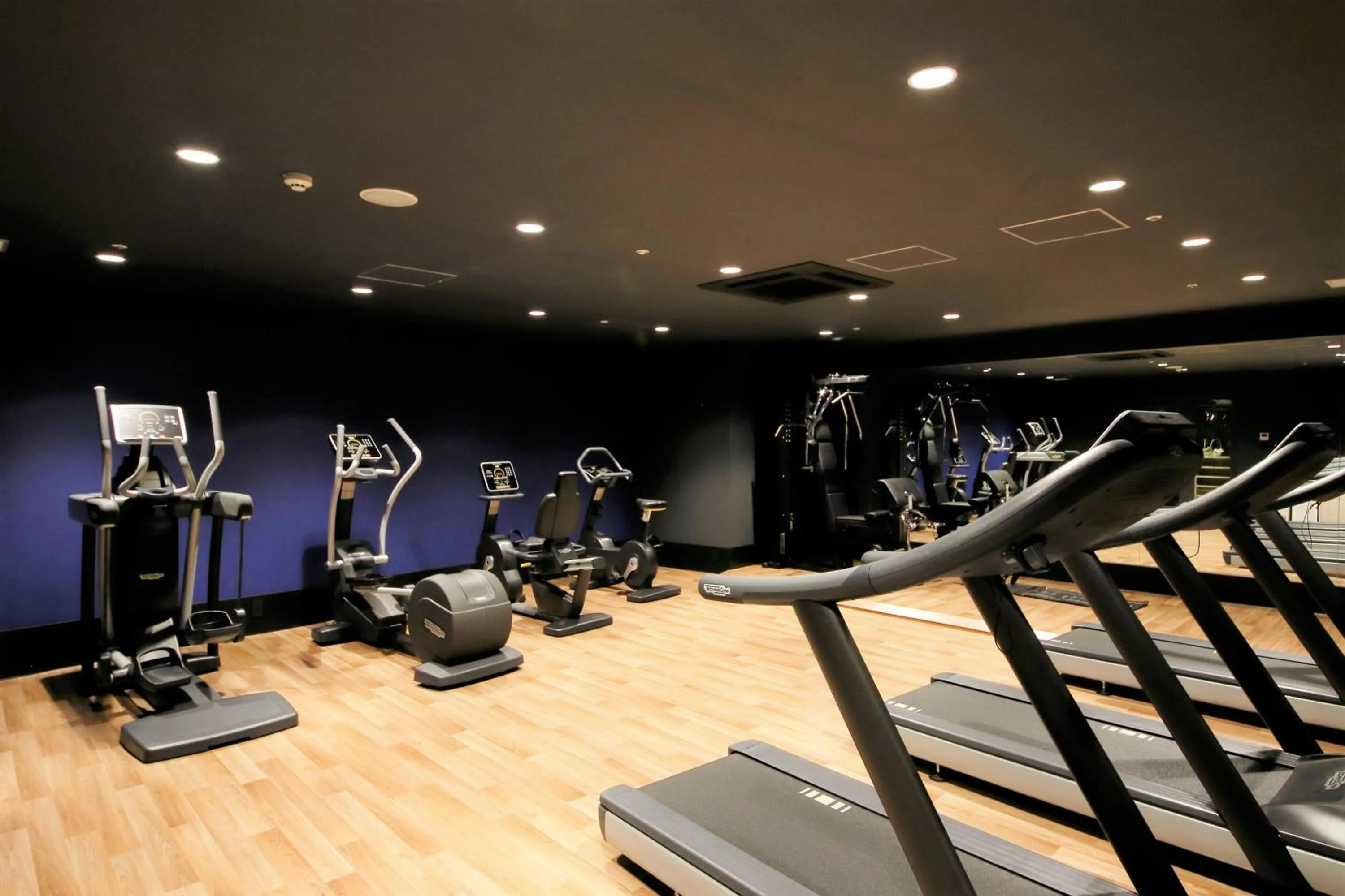 Fitness centre/facilities in Loisir Hotel Naha