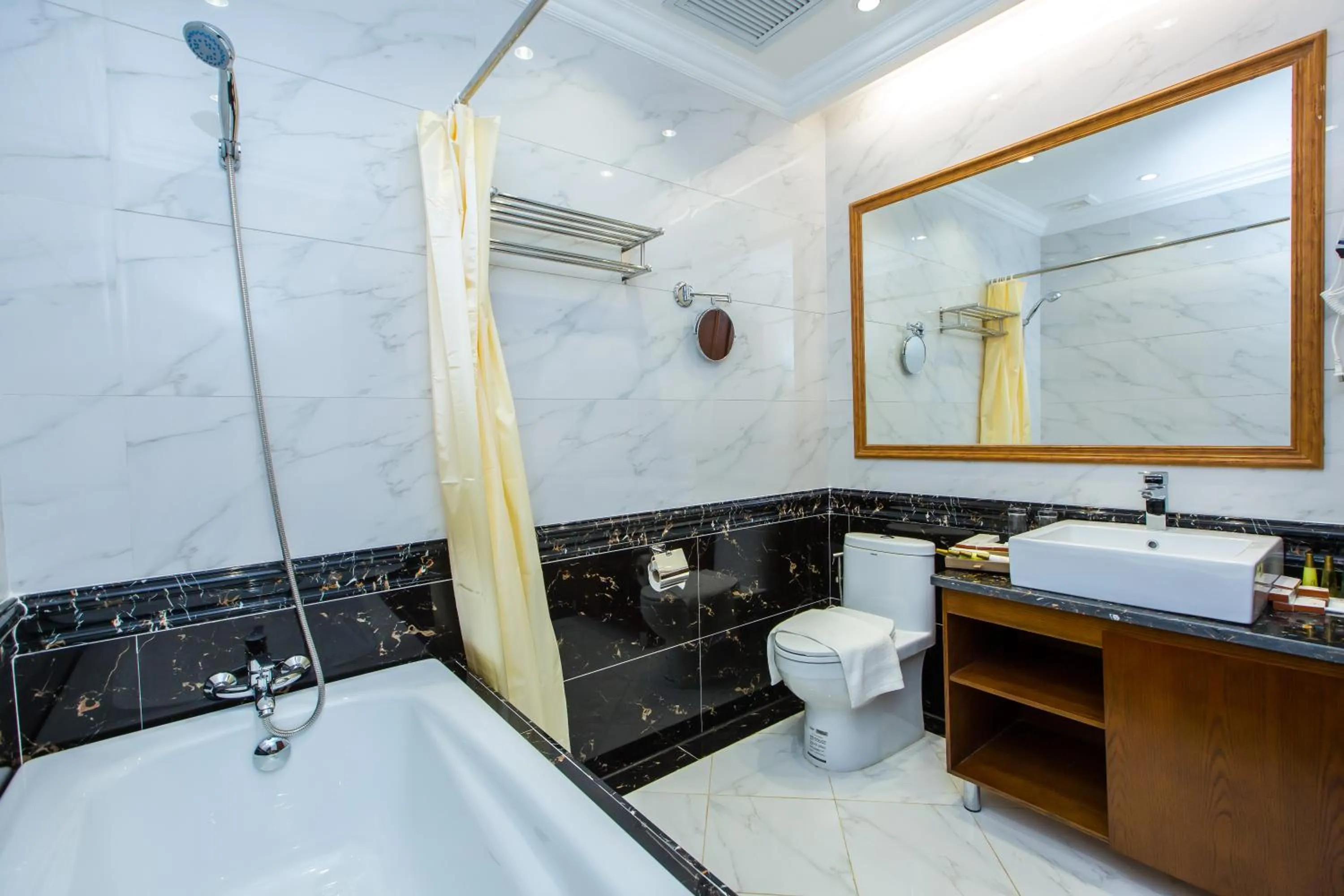 Paksong Danngarm Hotel