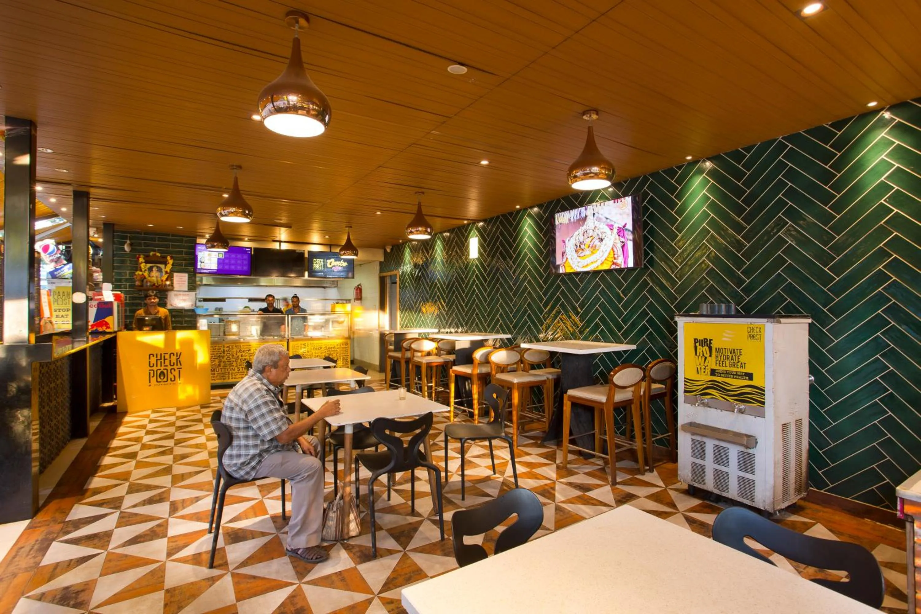 Fountain Tree by TGI