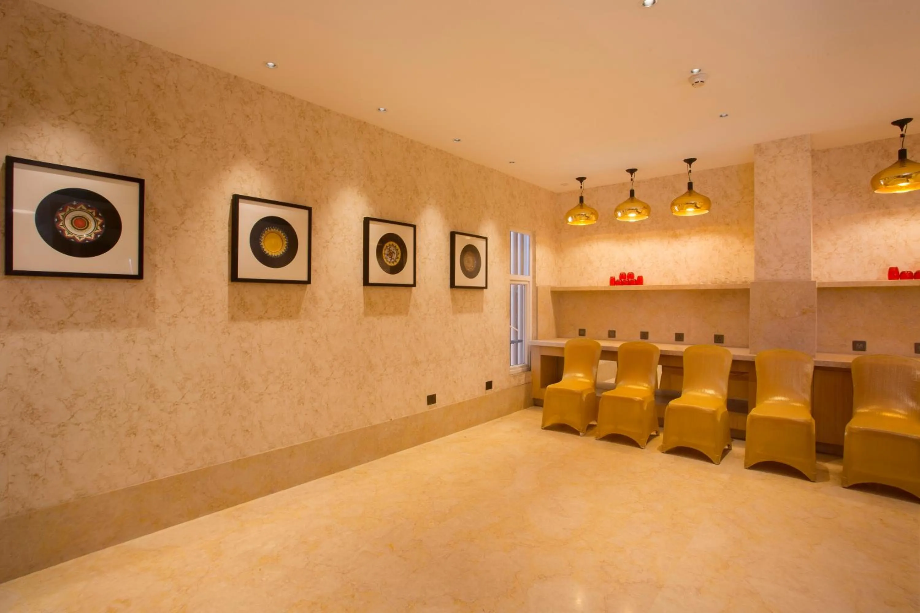 Fountain Tree by TGI