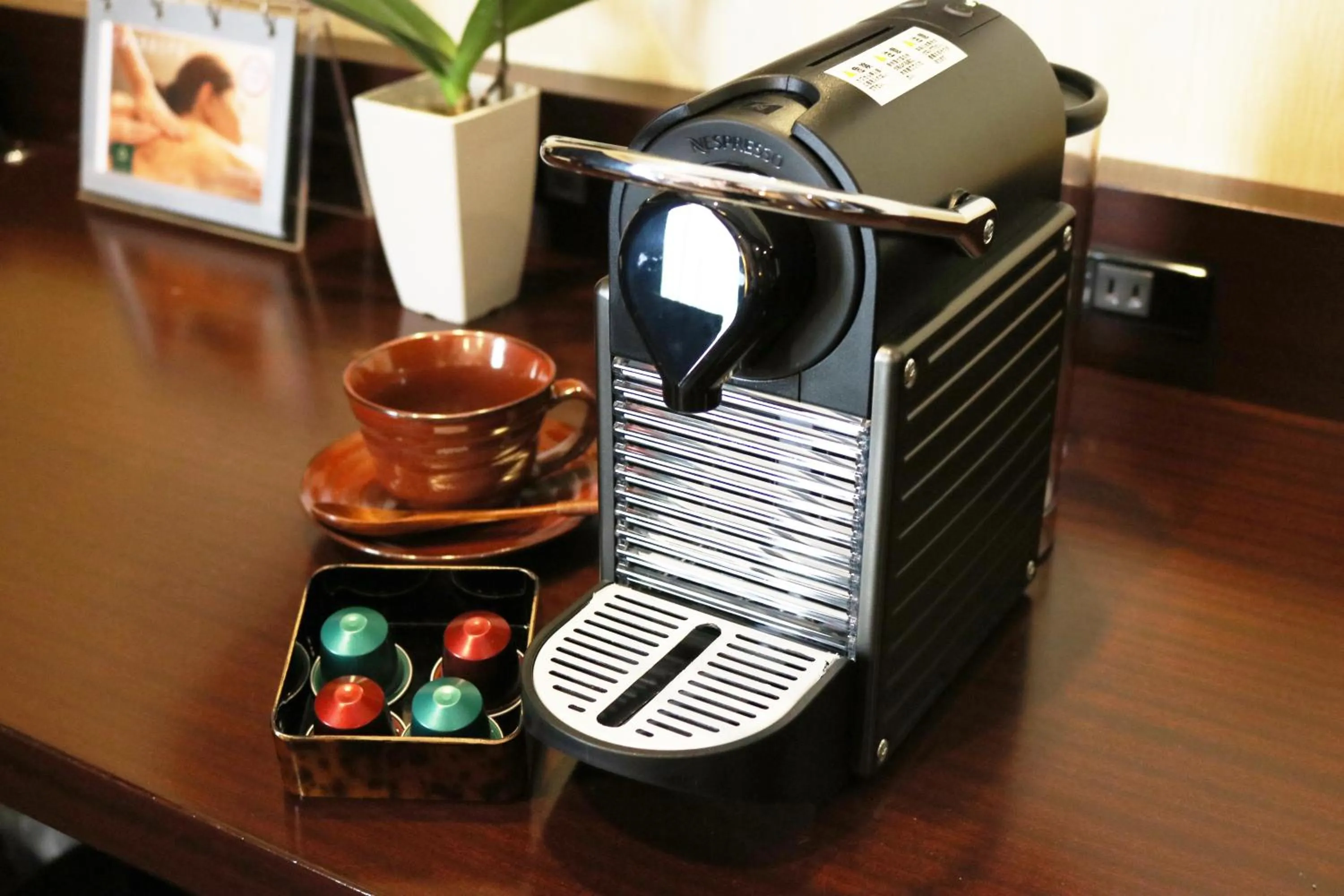 Coffee/tea facilities in Loisir Spa Tower Naha