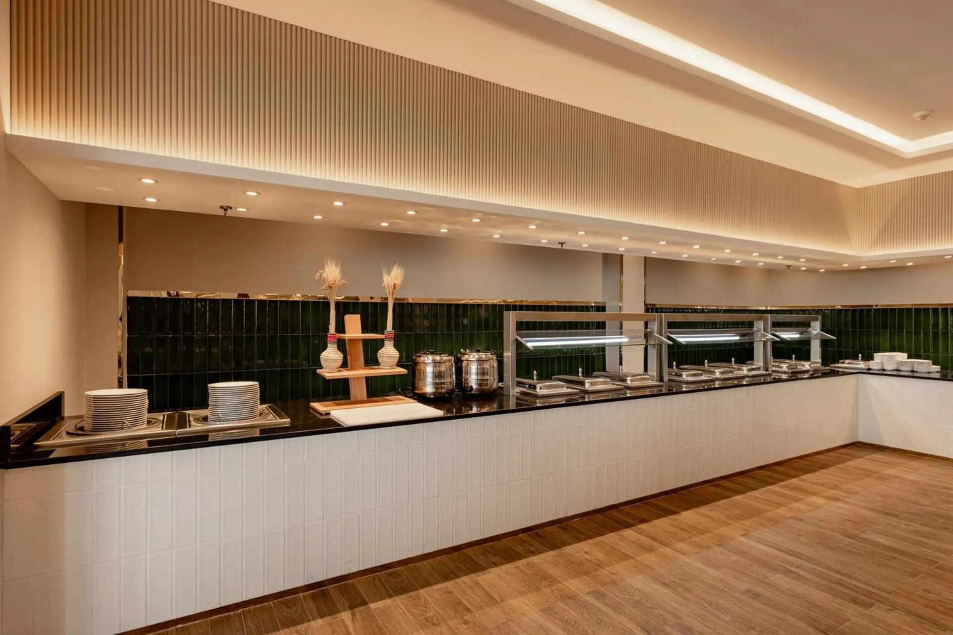 Palm Beach Resort Families and Couples only