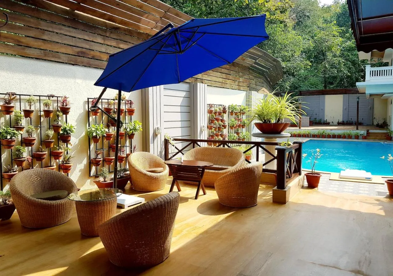 Restaurant/places to eat in Ziva Suites - A Botique Hotel