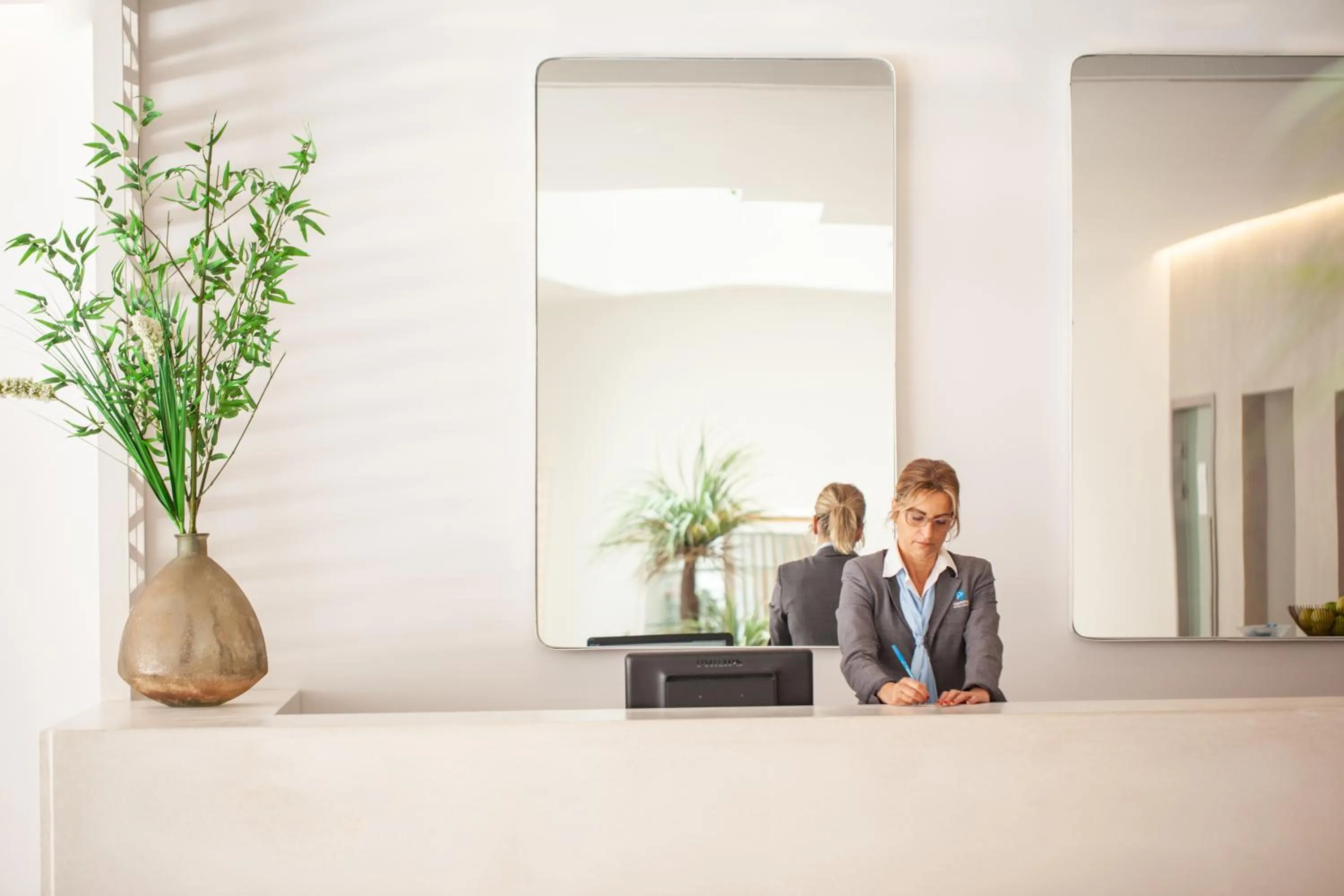 Lobby or reception in Grupotel Picafort Beach