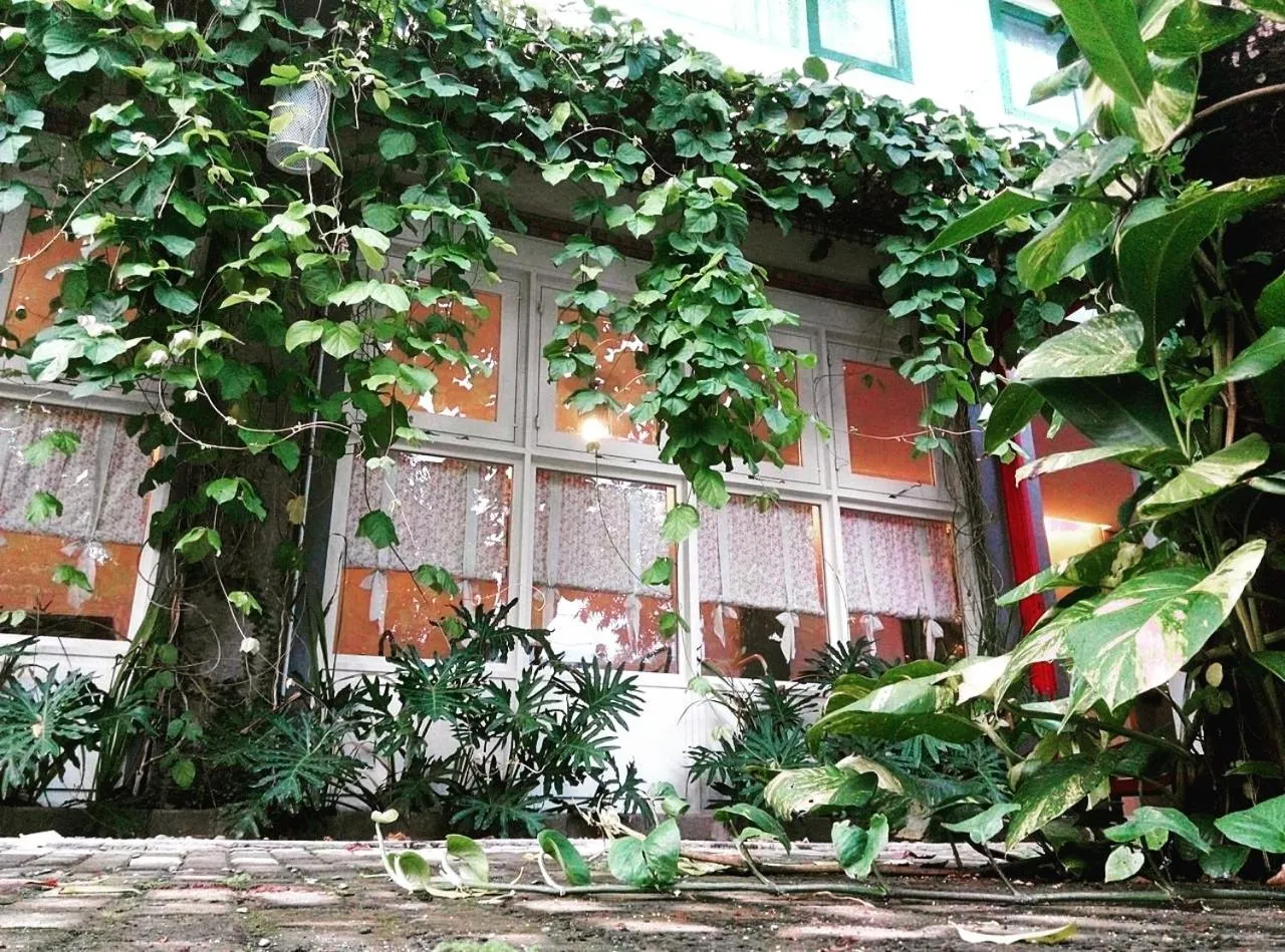 Property building in Roemah 28 Syariah