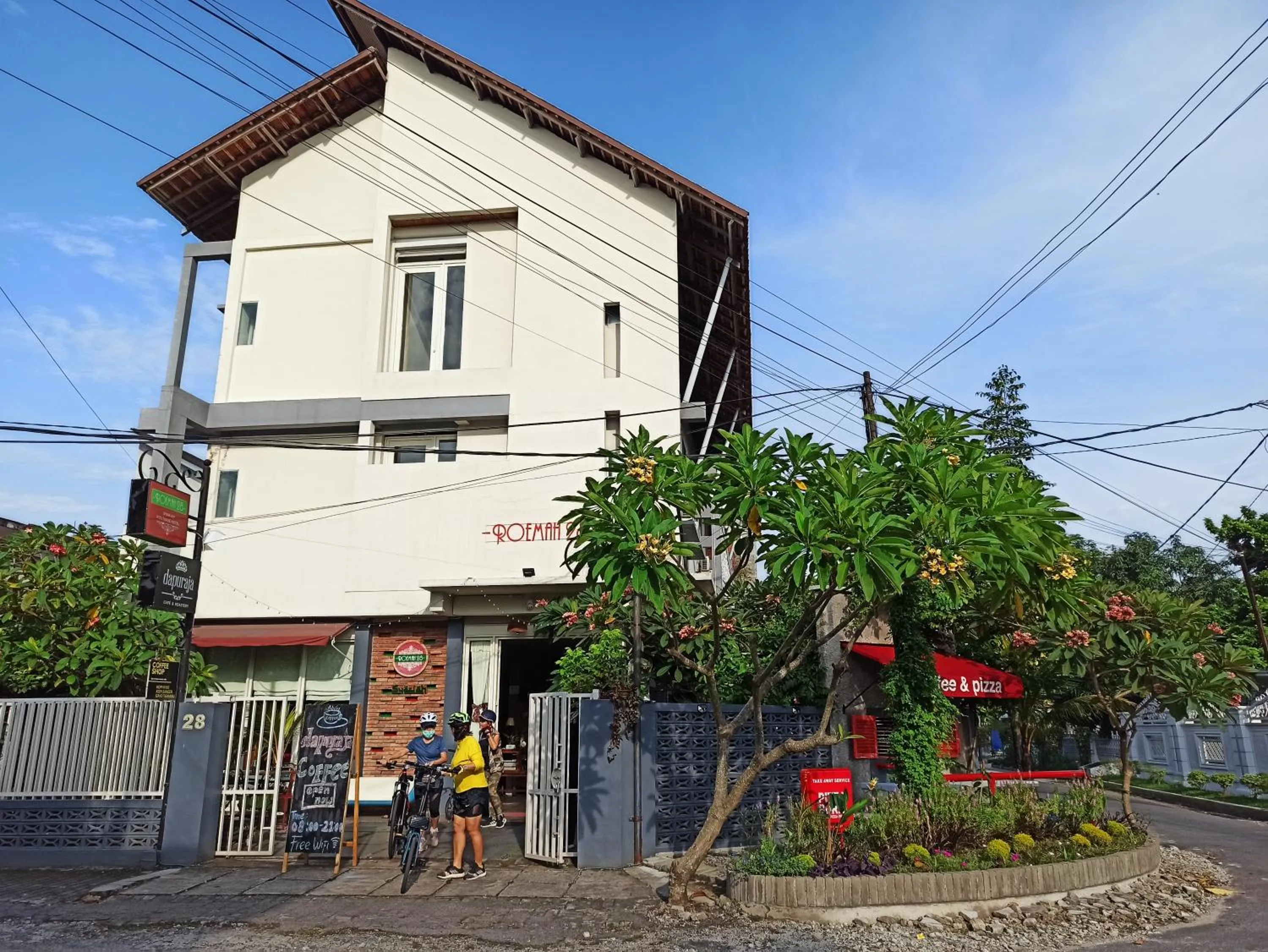 Property building in Roemah 28 Syariah