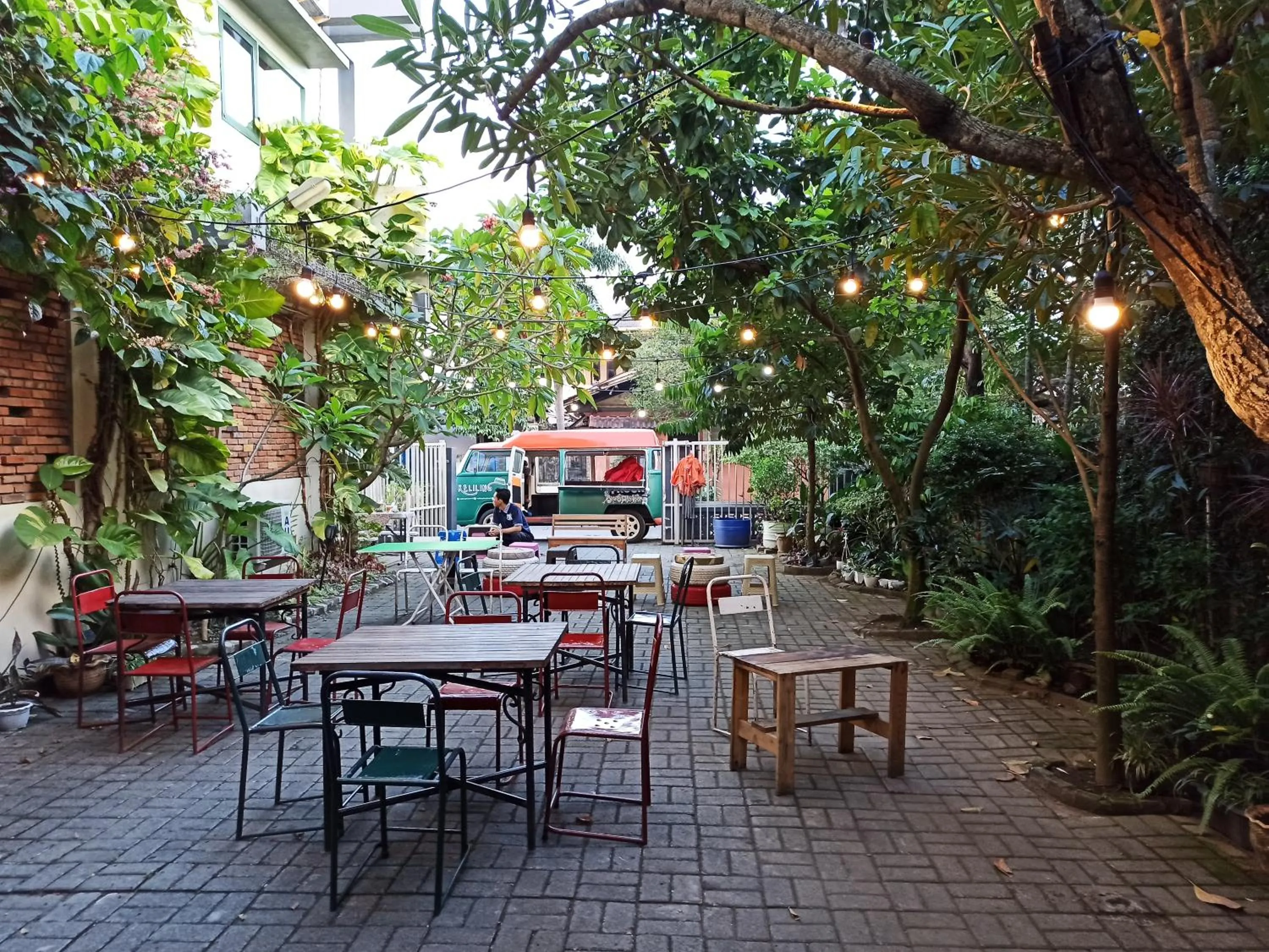 Property building in Roemah 28 Syariah