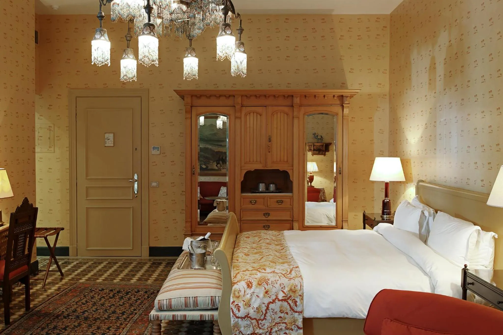 Bedroom, Bed in Albergo Hotel