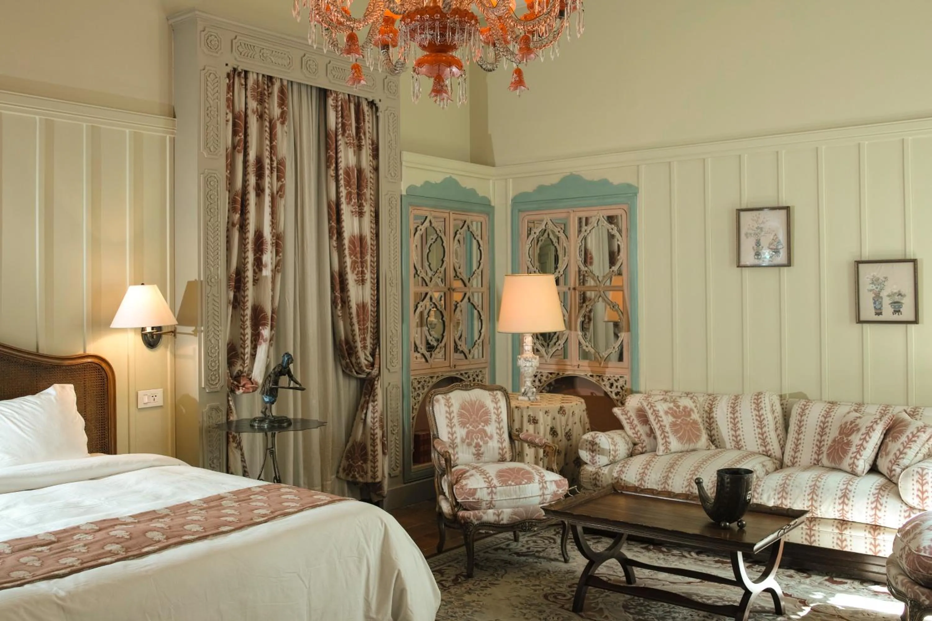 Seating area, Bed in Albergo Hotel