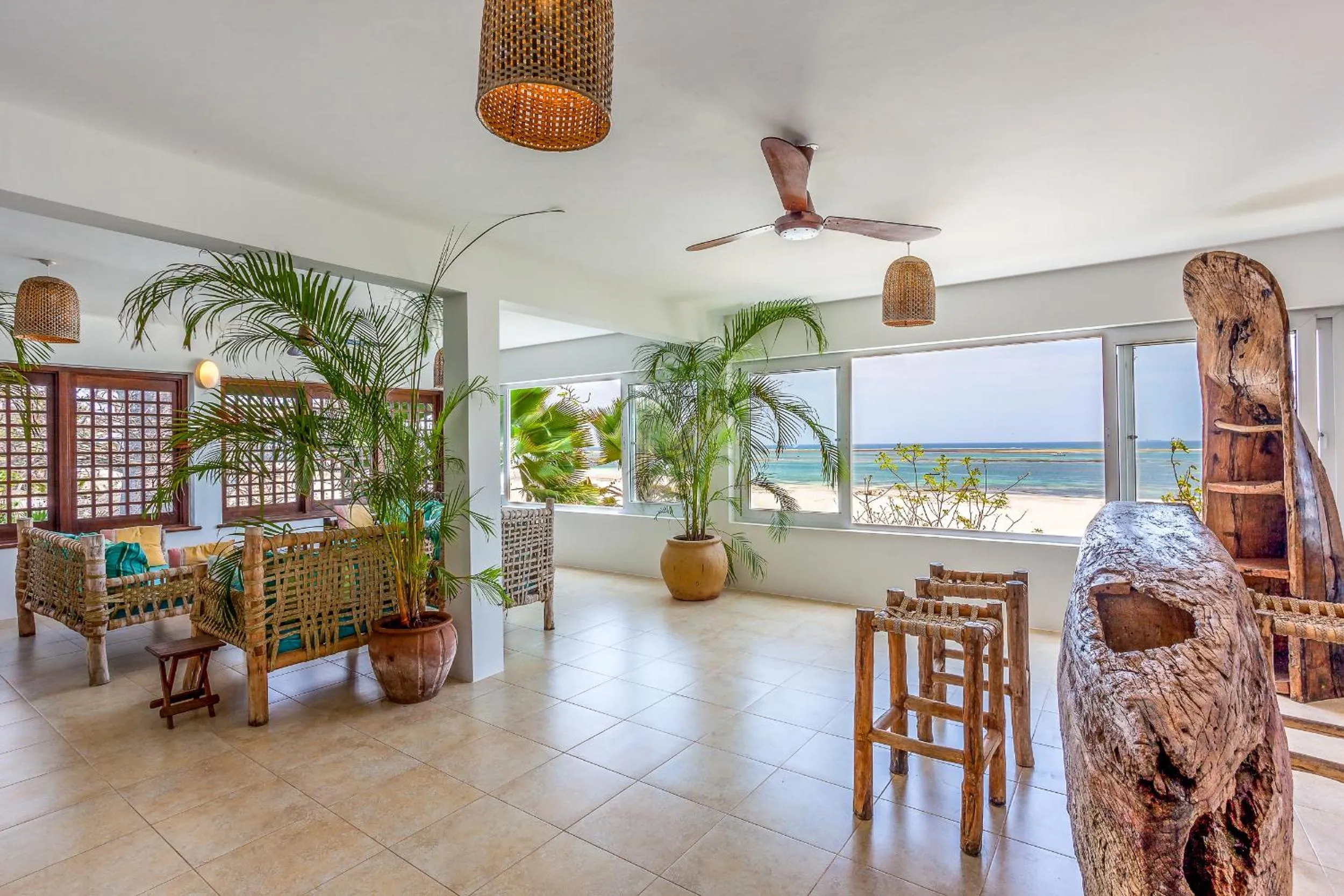 Living room in Tequila Sunrise Beach Cabana - Diani Beach