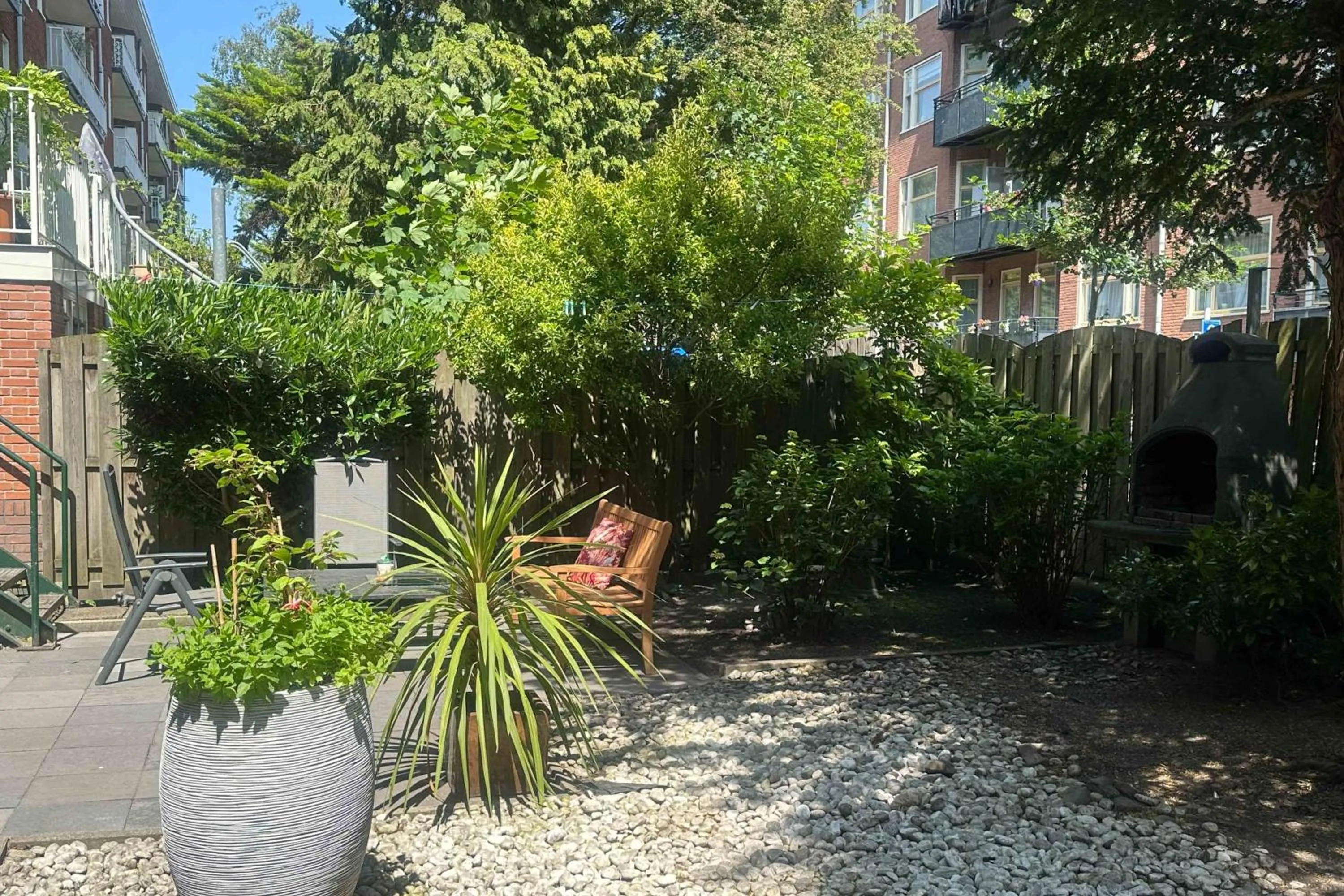 Garden view in B&B West City Amsterdam