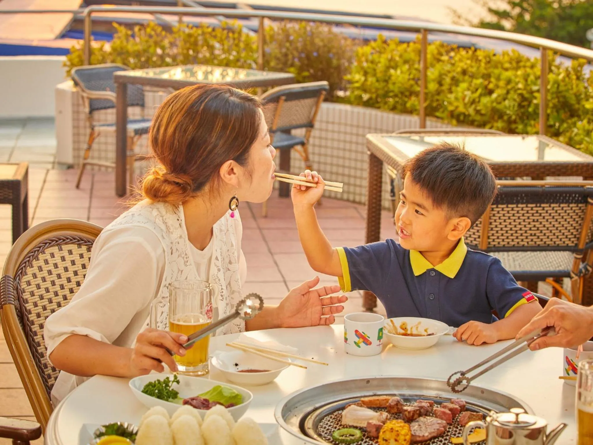 Family in Royal View Hotel Churaumi