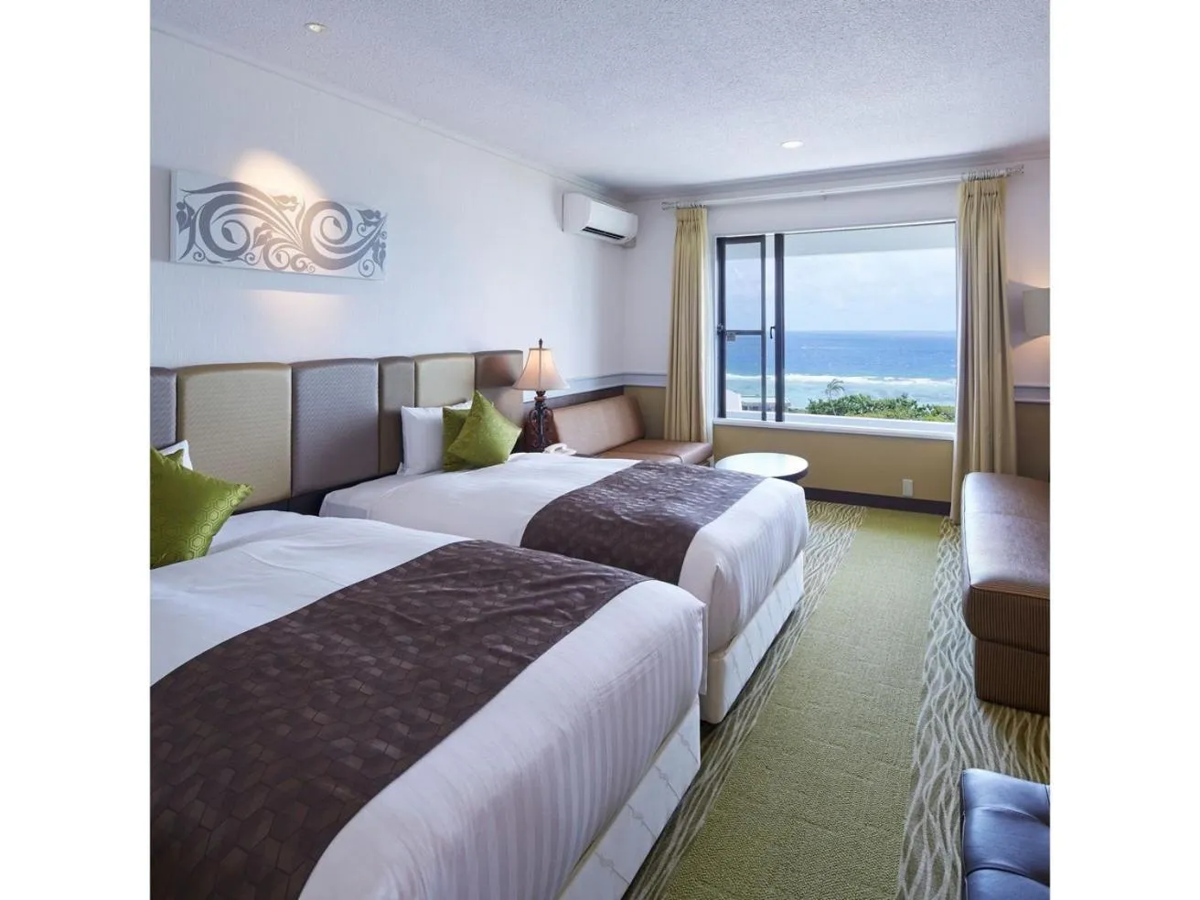 Sea view, Bed in Royal View Hotel Churaumi